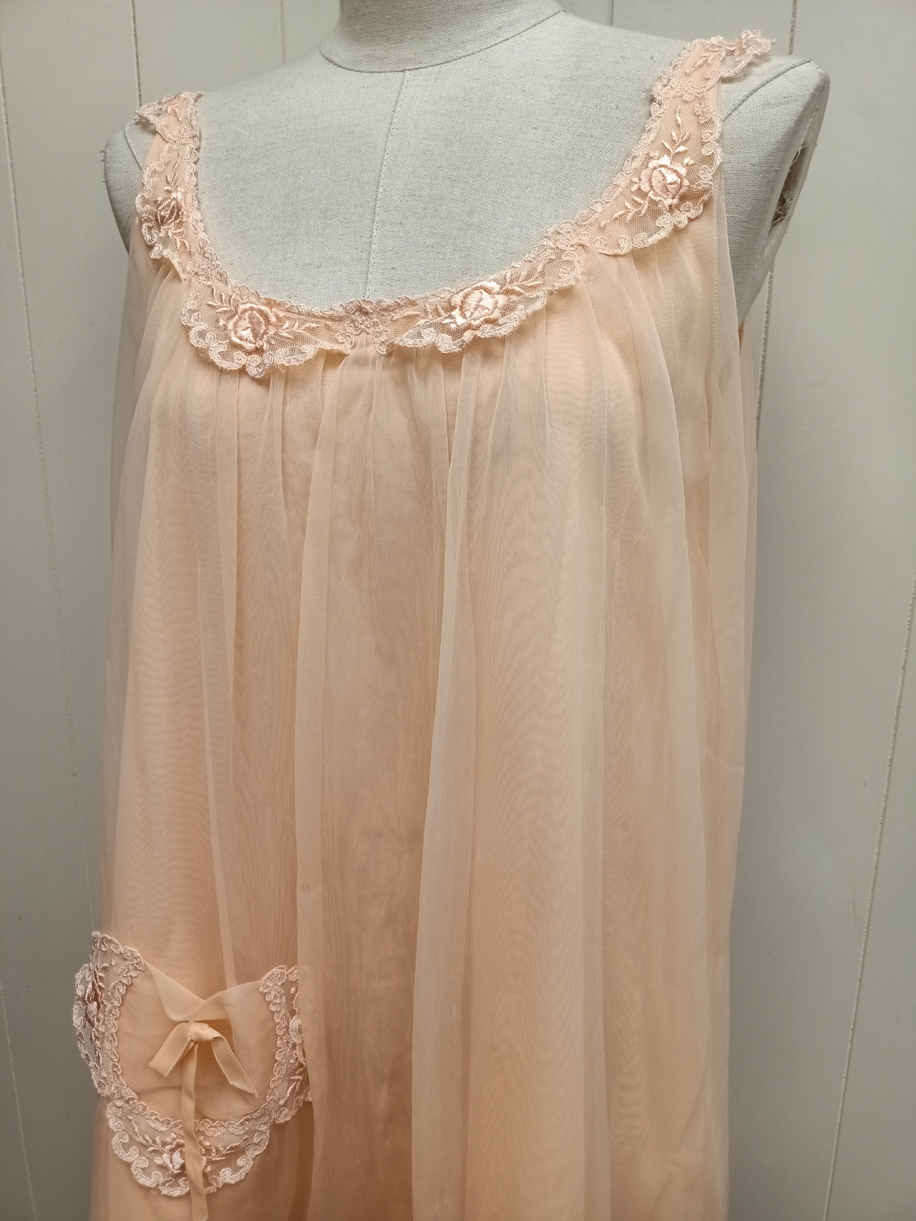 Vintage Starway Peach Nightie
