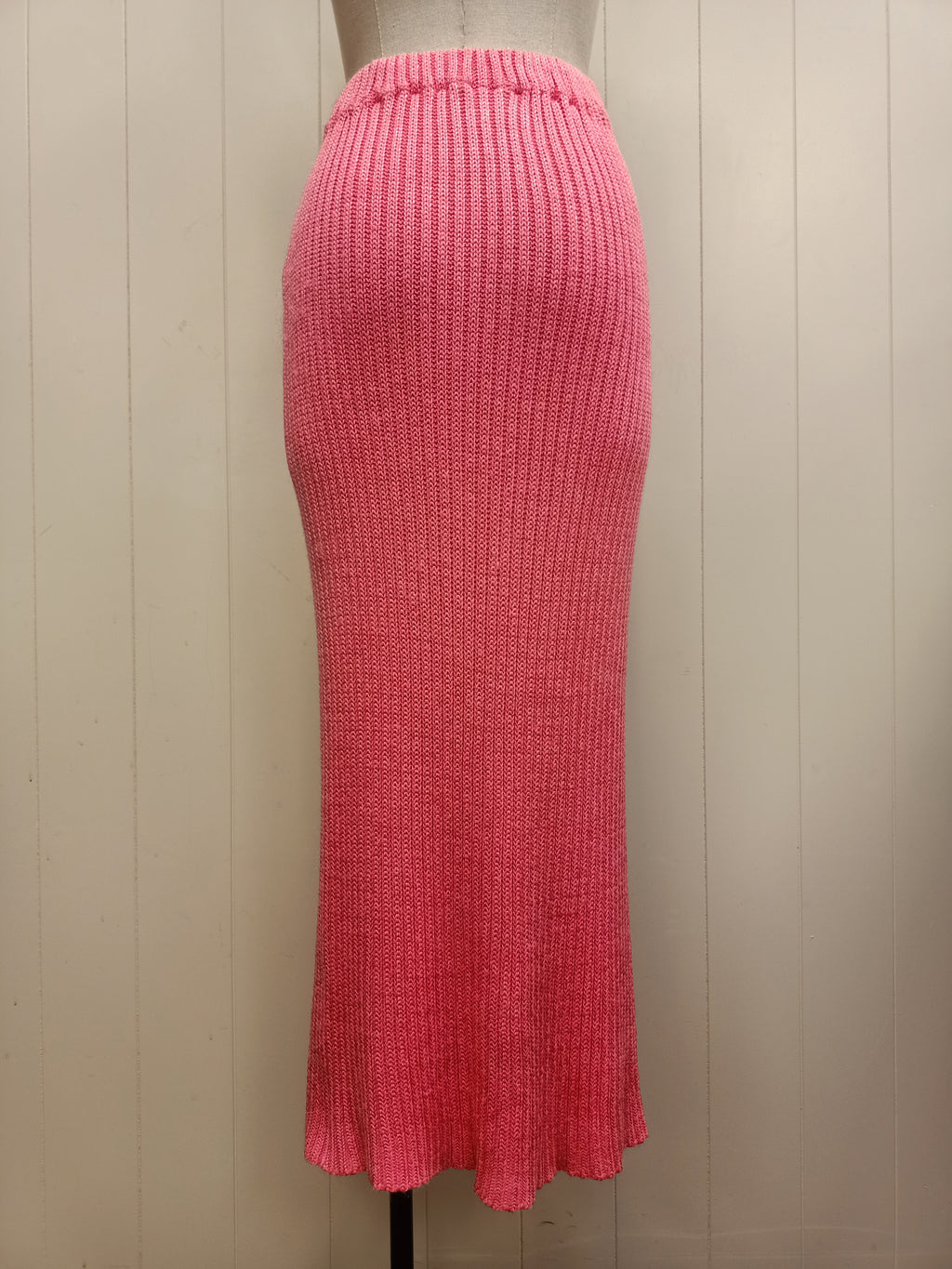 Vintage Jump Pink Knit Skirt