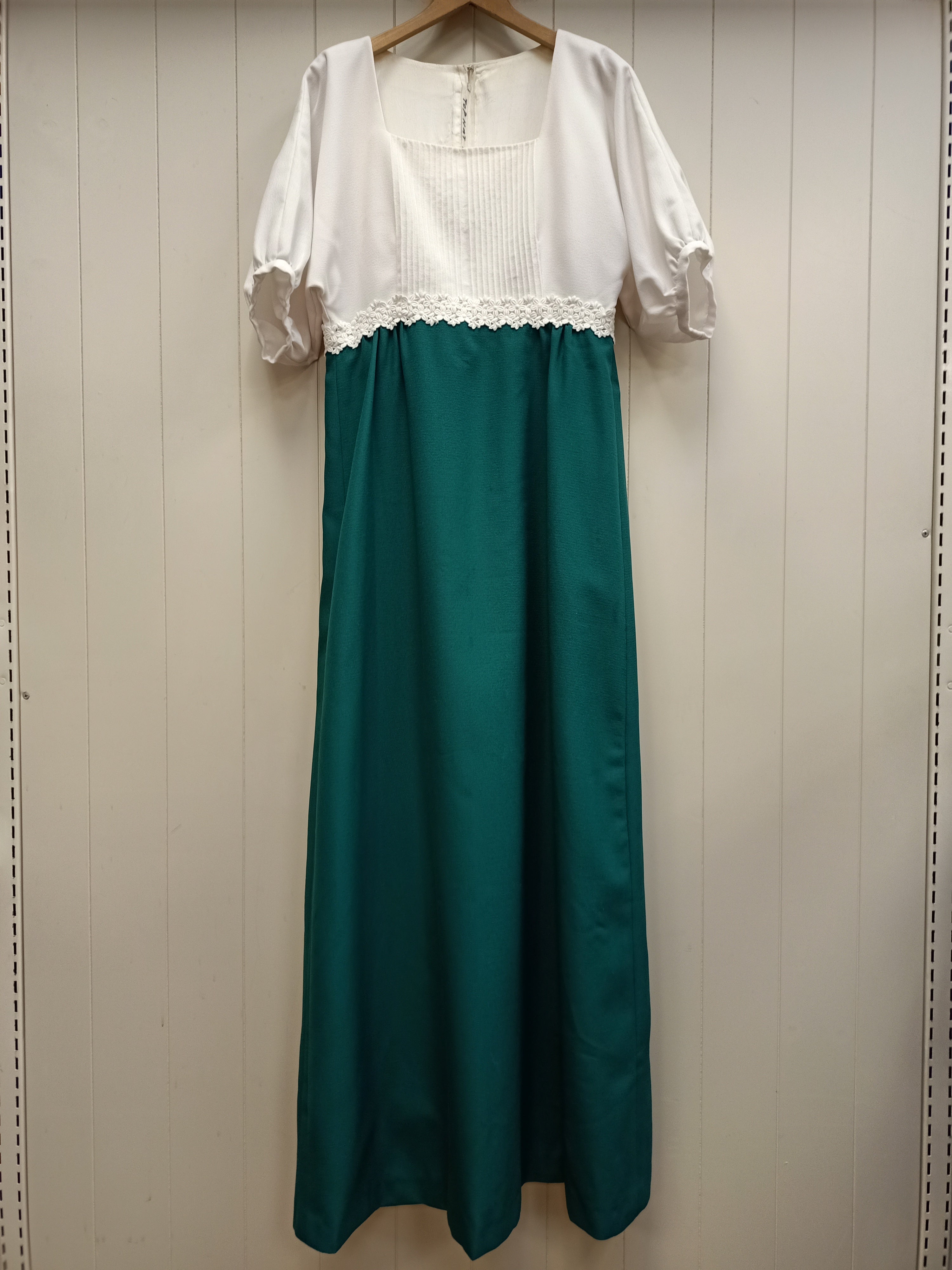Vintage White & Green Maxi Dress