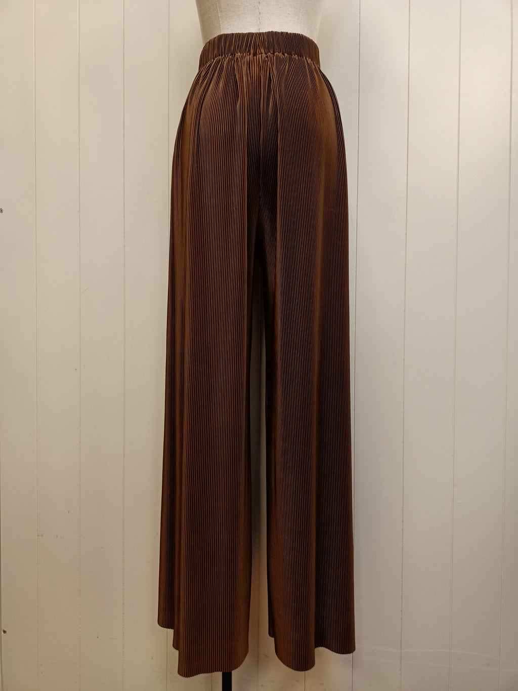 Vintage Vienna Classics Pleat Pants