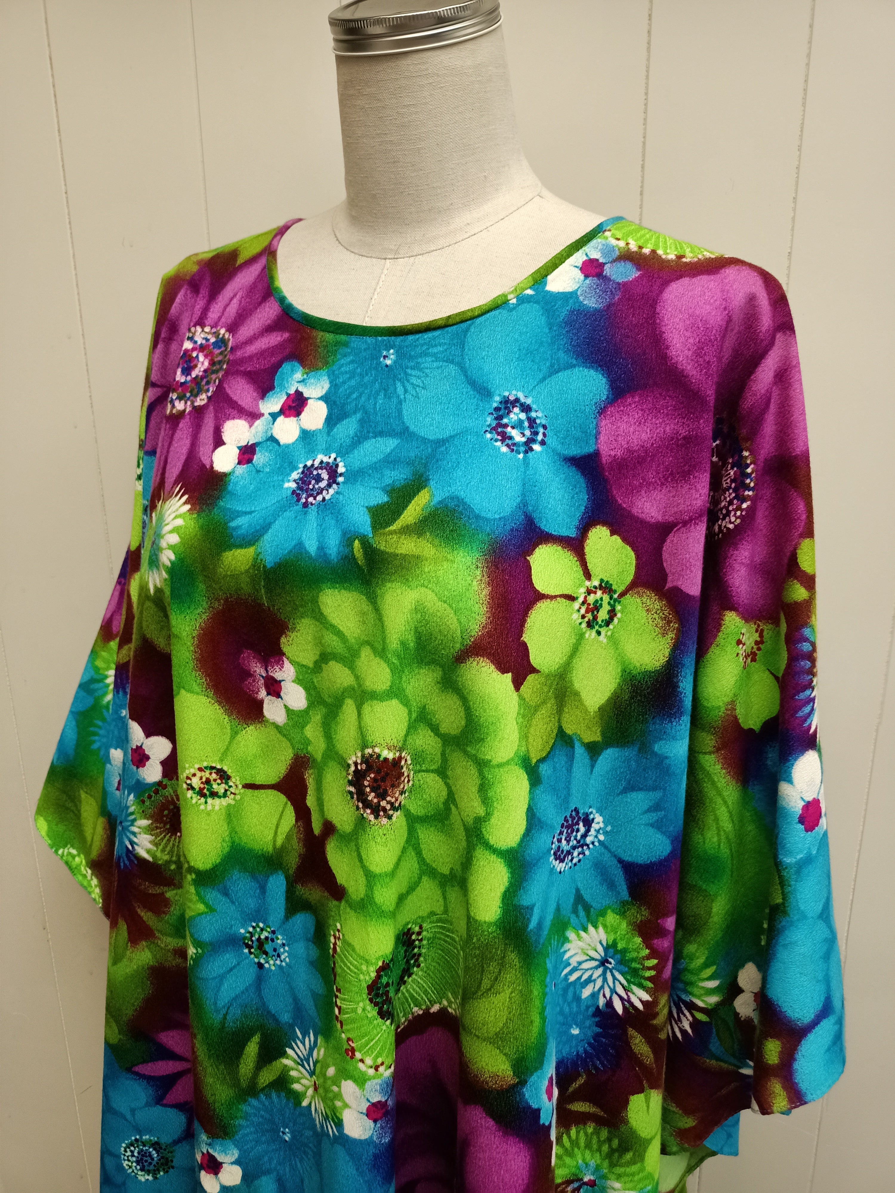 Vintage Floral Vibrant Caftan Poncho