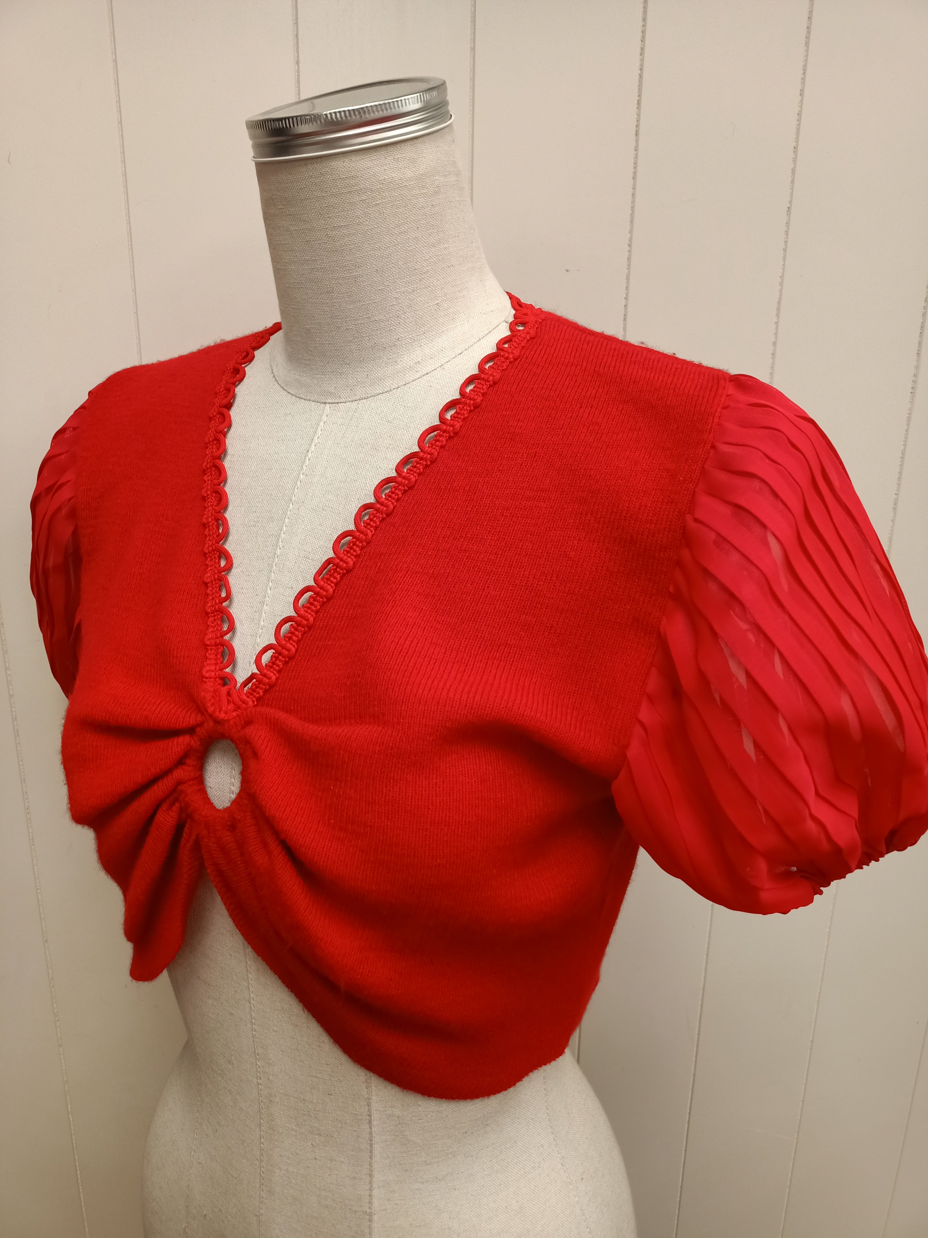 Vintage O-Ring Cropped Shirt