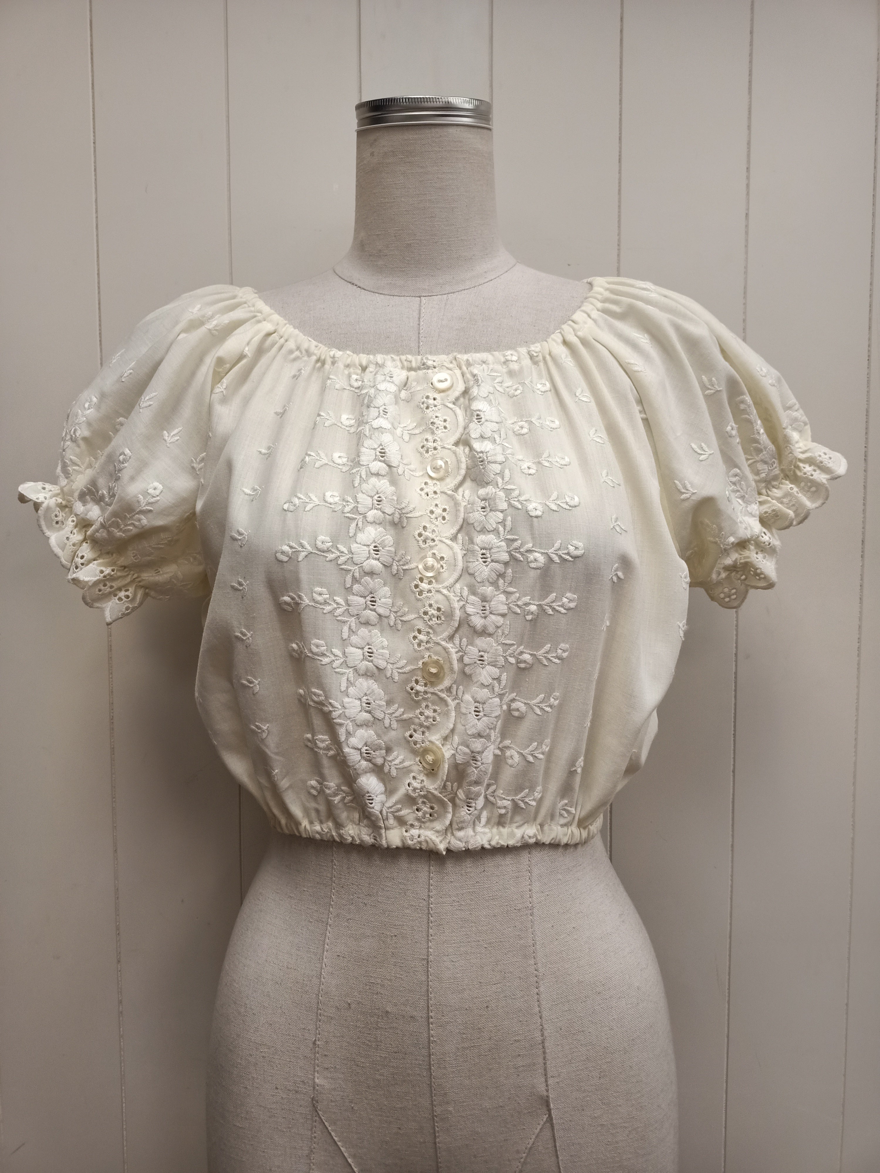 Vintage Broderie Anglaise Crop Peasant Shirt