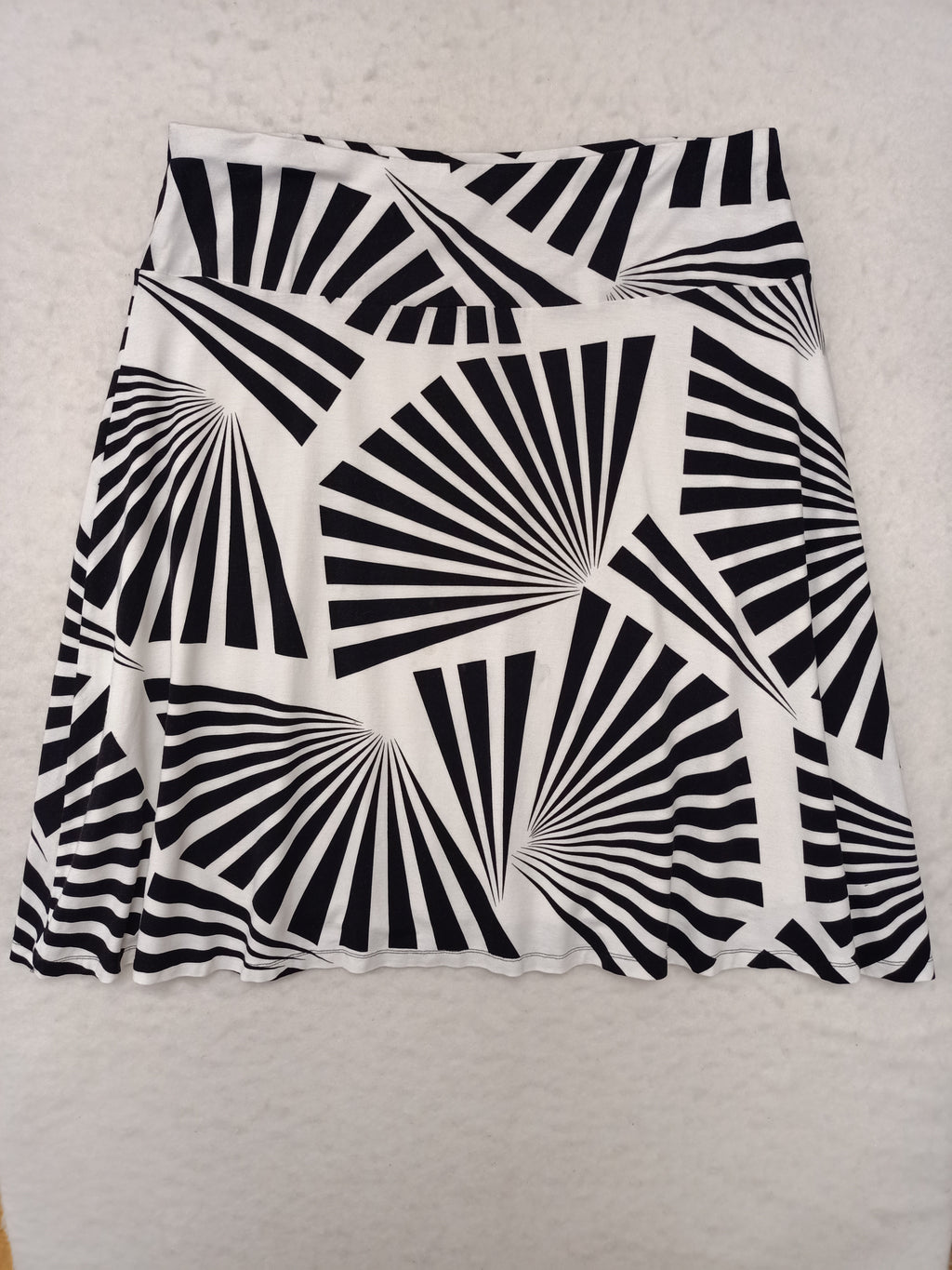 Bridge Street Abstract Fan Skirt
