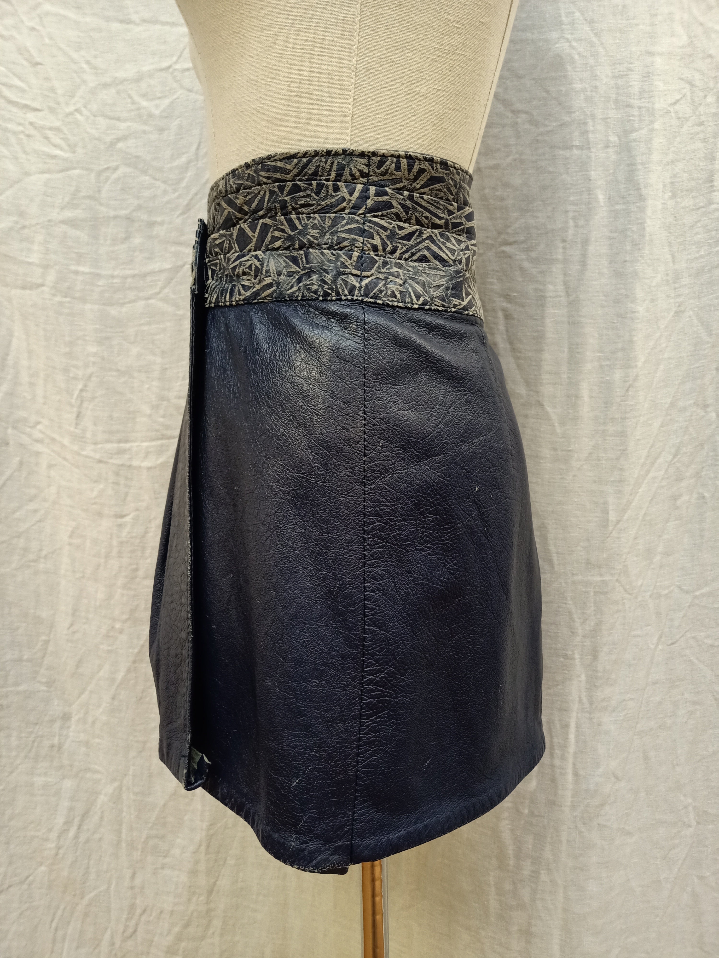 Retro Leather Mini Skirt