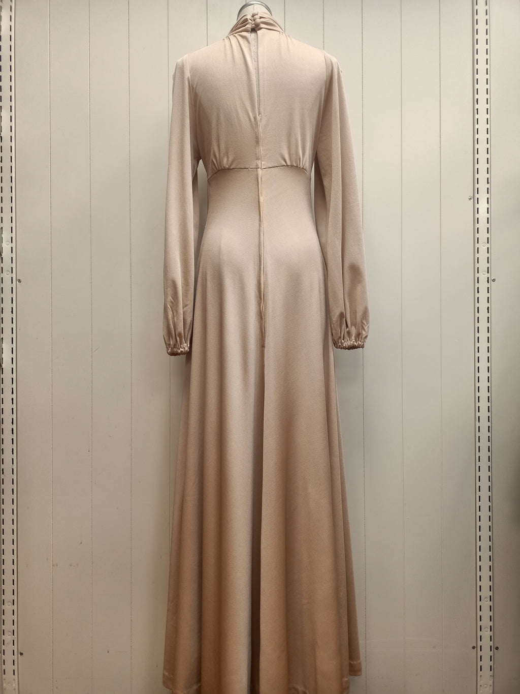 Vintage Thimble Beige Maxi Dress