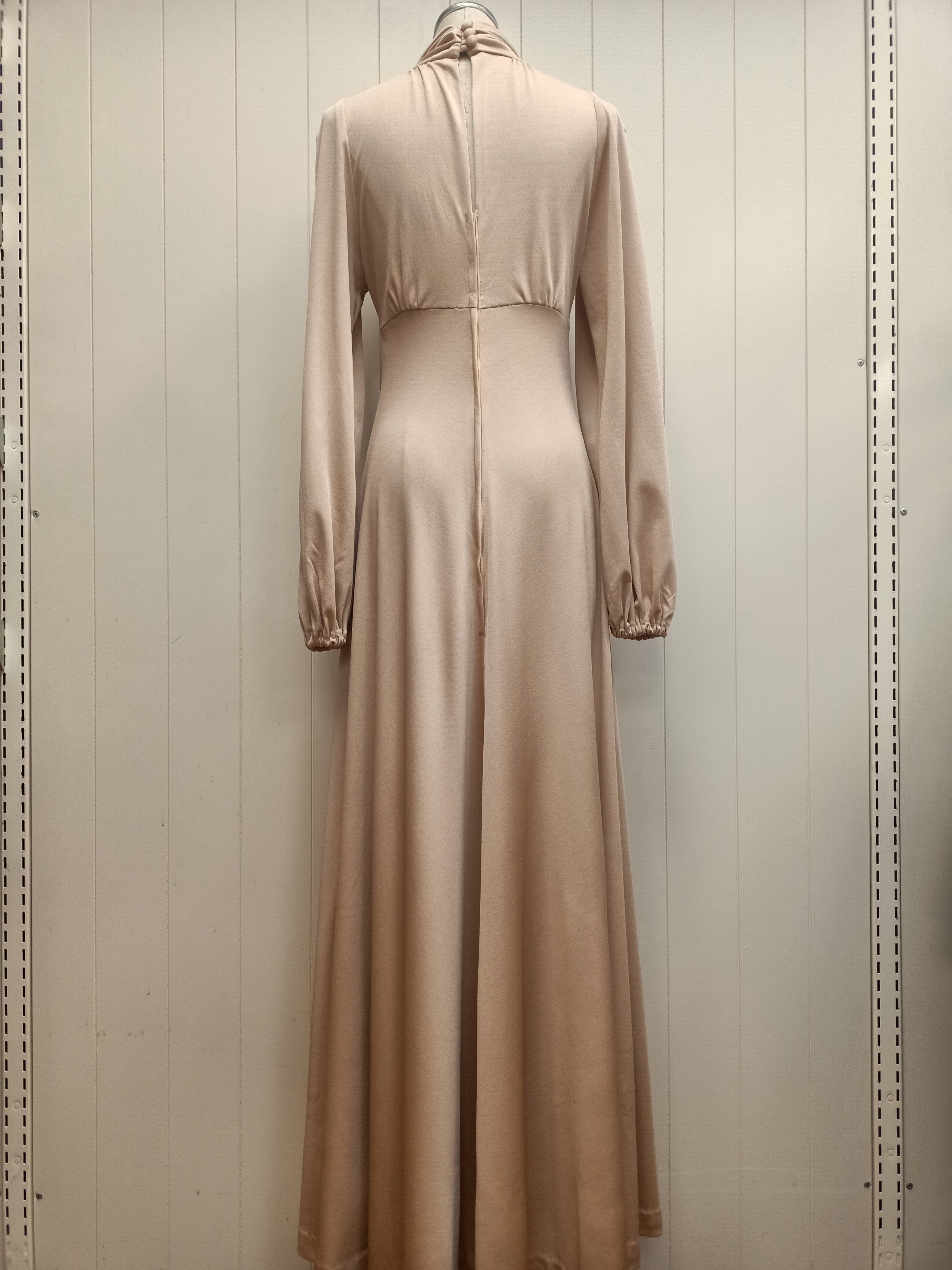Vintage Thimble Beige Maxi Dress