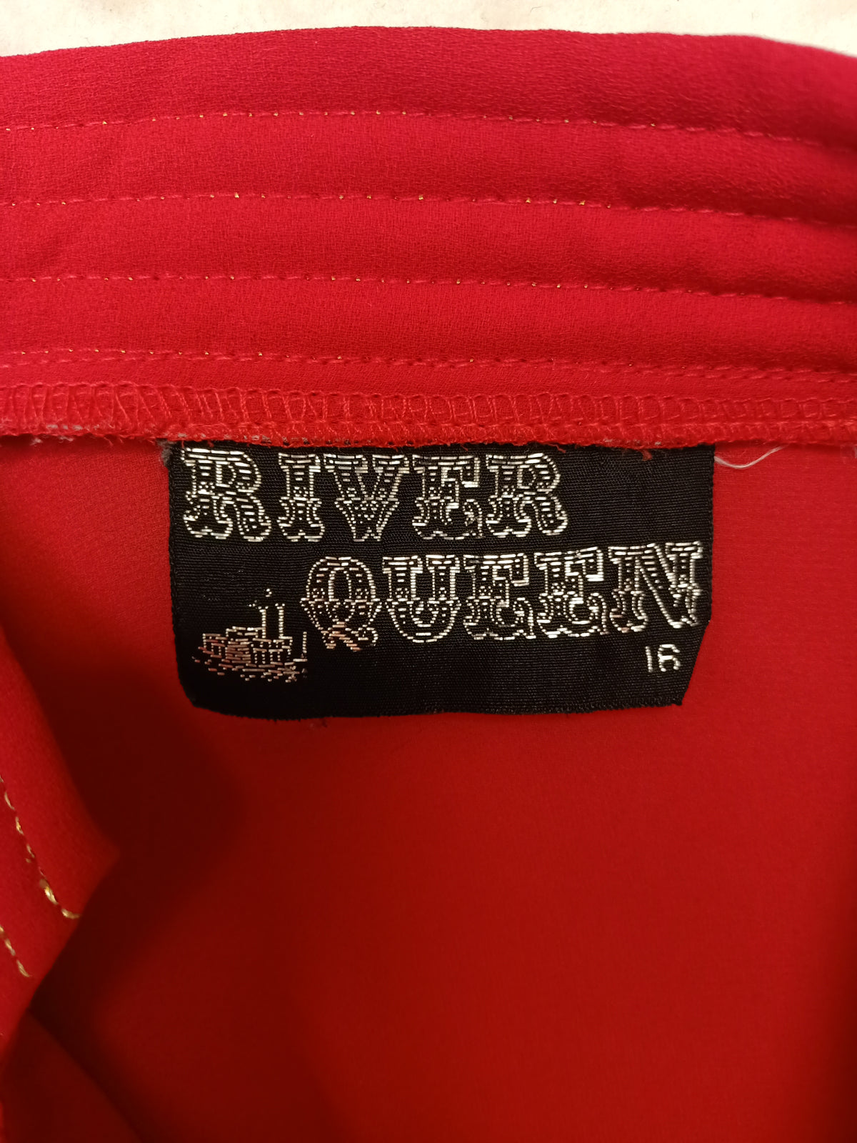 Vintage River Queen Cropped Shirt