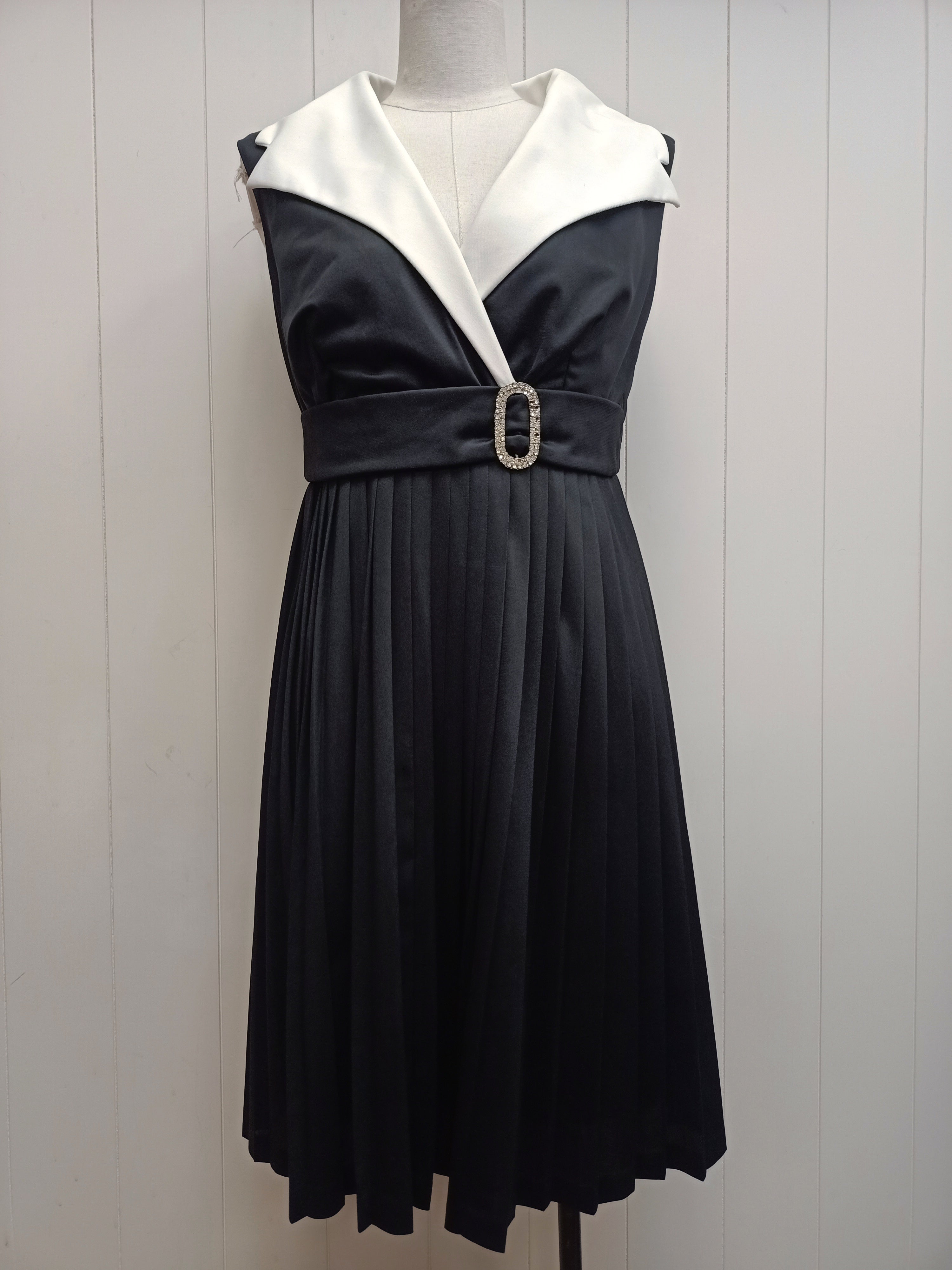 Vintage Blanes Pleated Dress