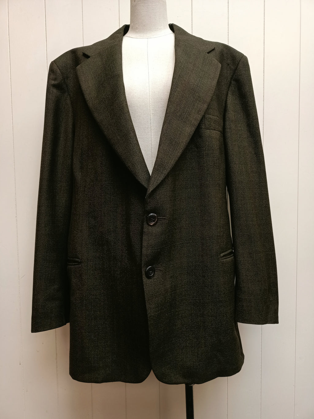 Vintage Mens Don MacLean's of Nelson