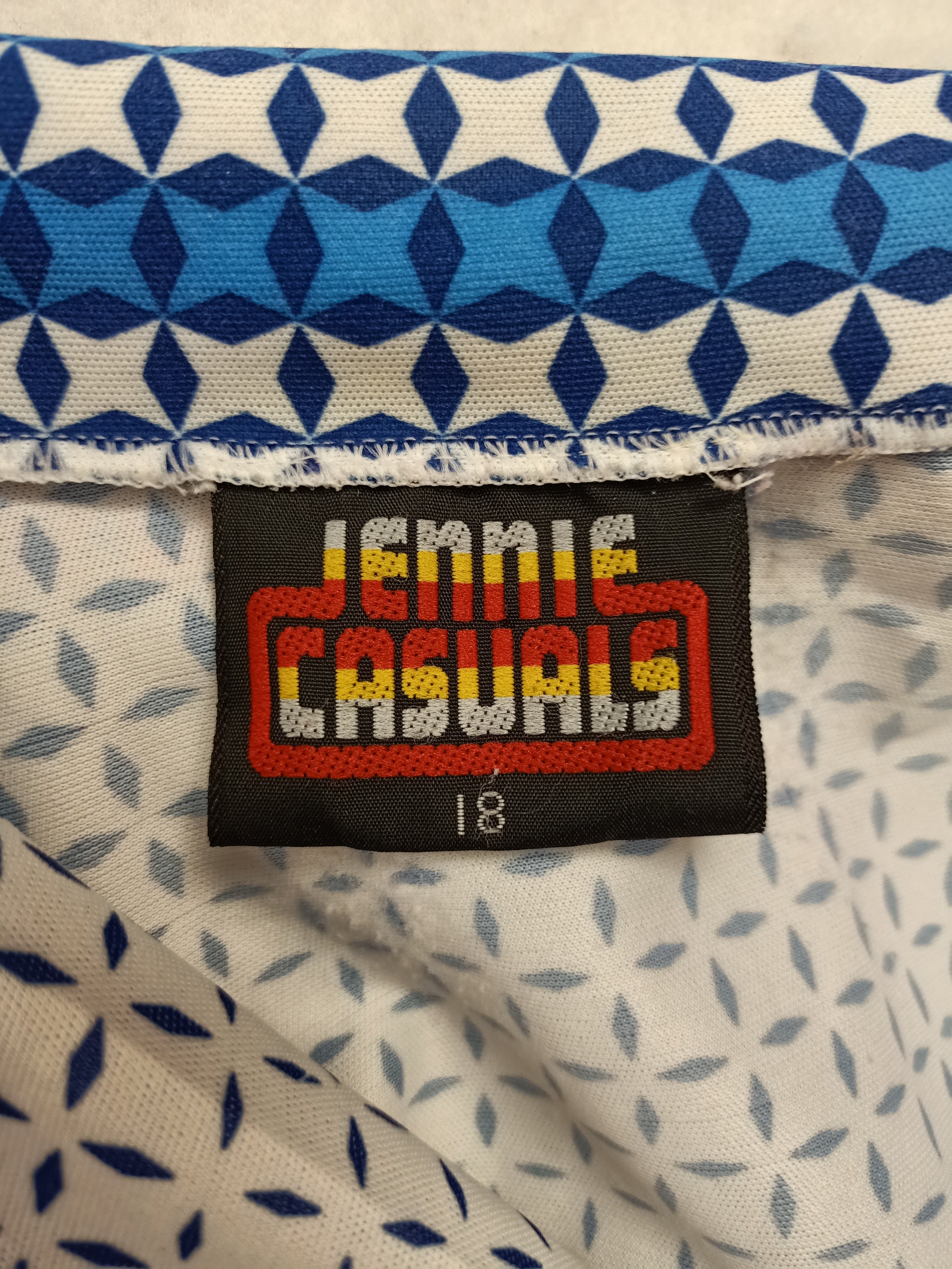 Vintage Jennie Casuals Border Dress