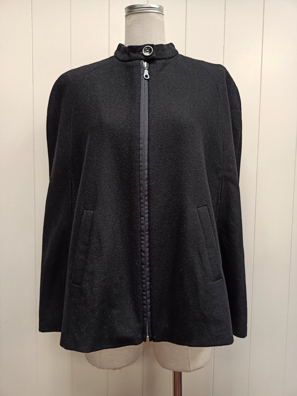 Suzanne Gregory Black Cape