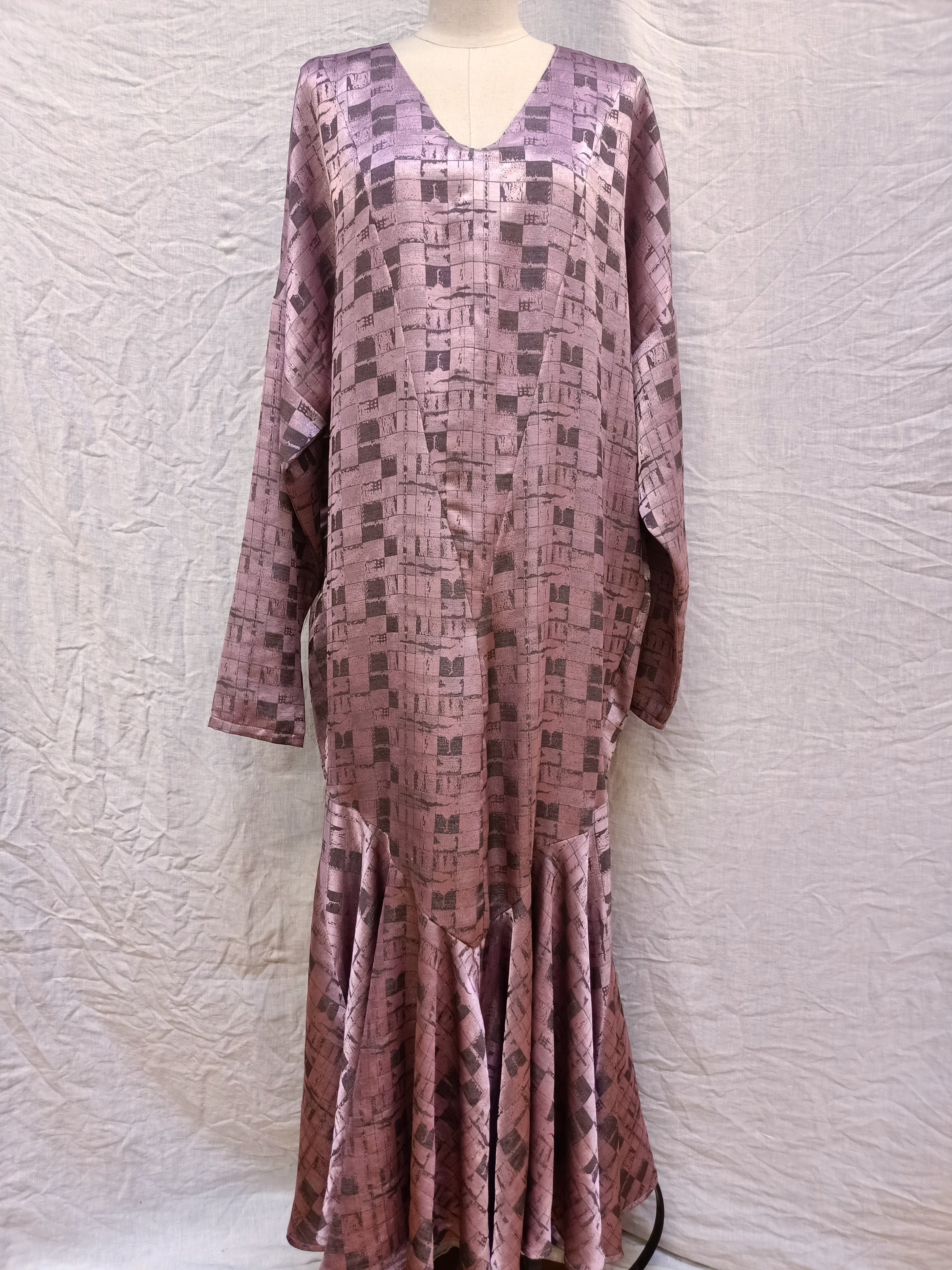 Vintage Textured Satin Dress