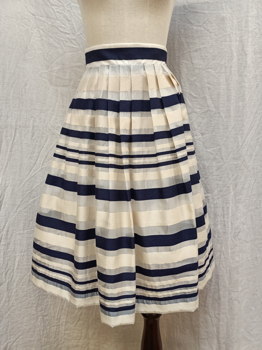 World Pleated Skirt