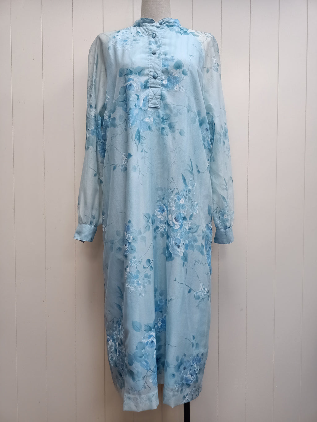 Vintage Blue Floral Mandarin Collar Dress