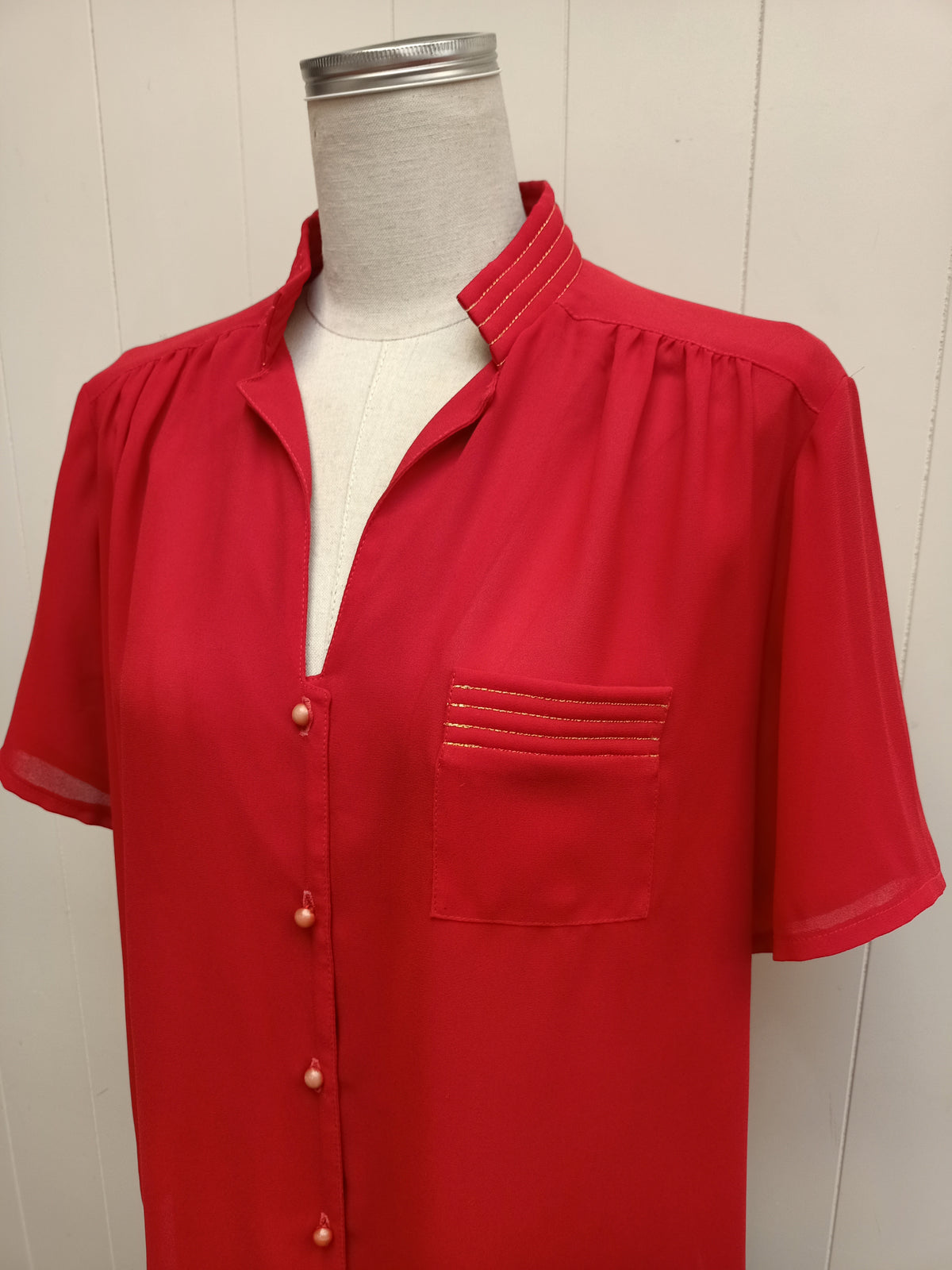 Vintage River Queen Cropped Shirt