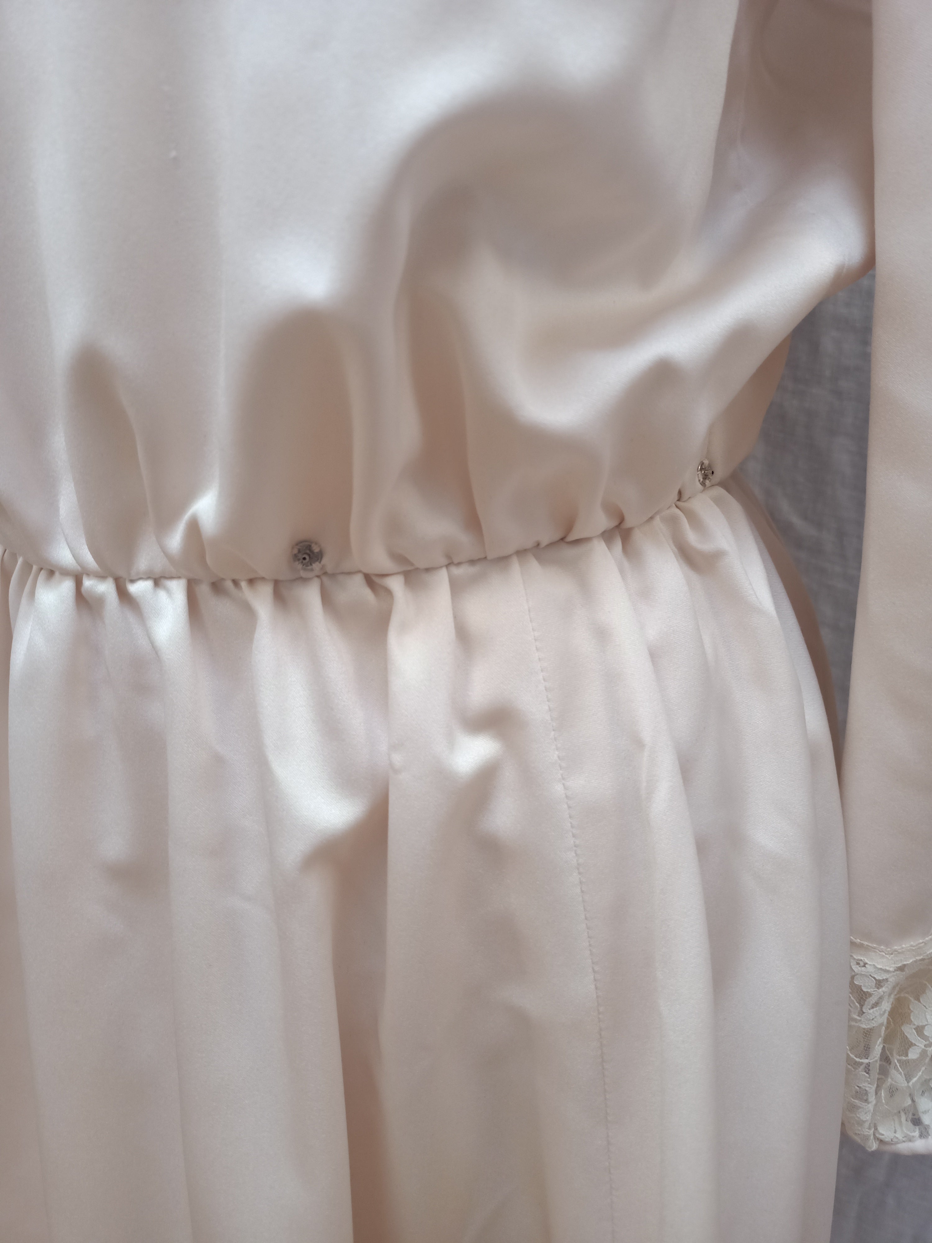 Retro Cream Lace Dress