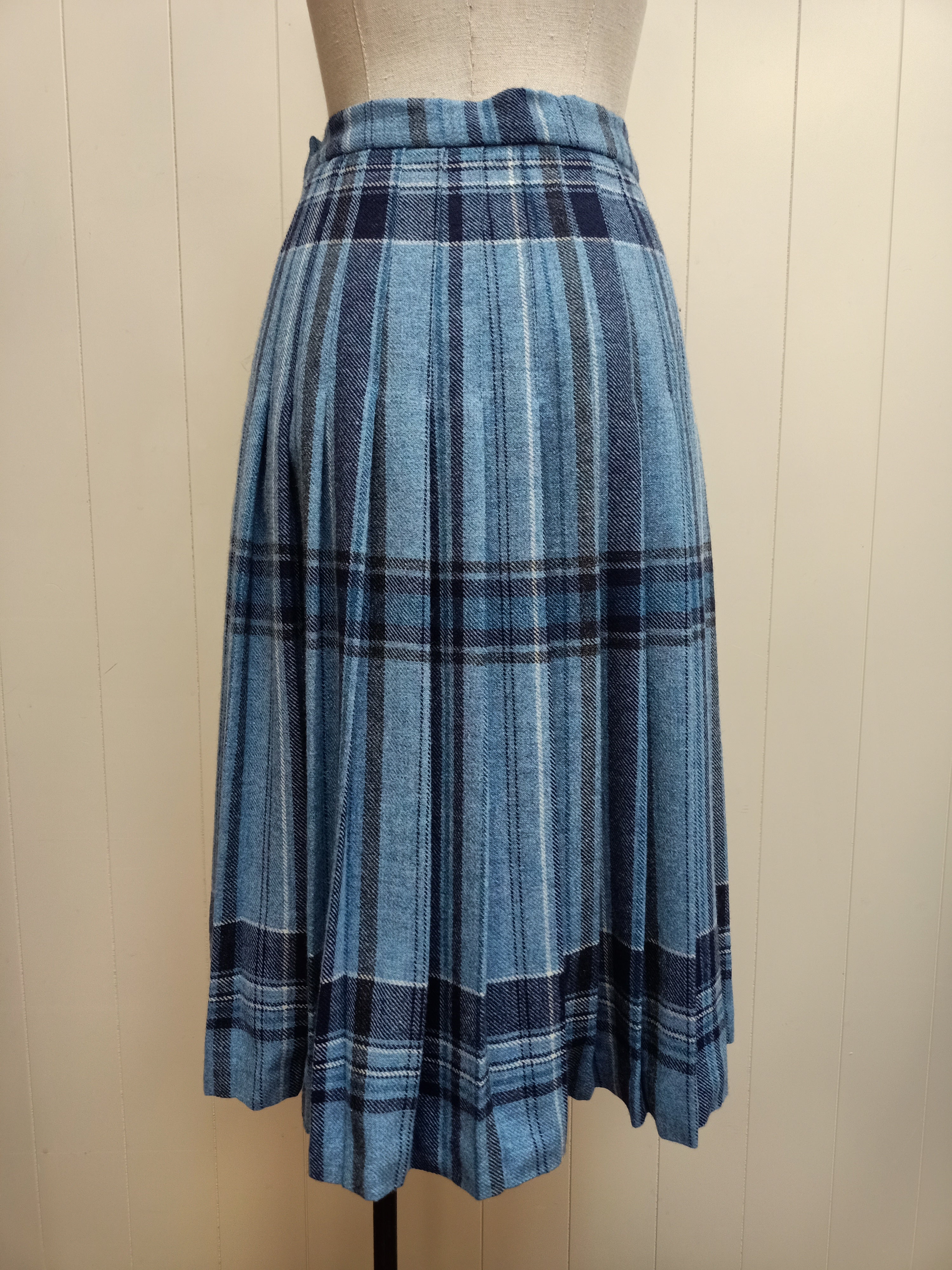 Vintage Dunedin Blue Plaid Skirt