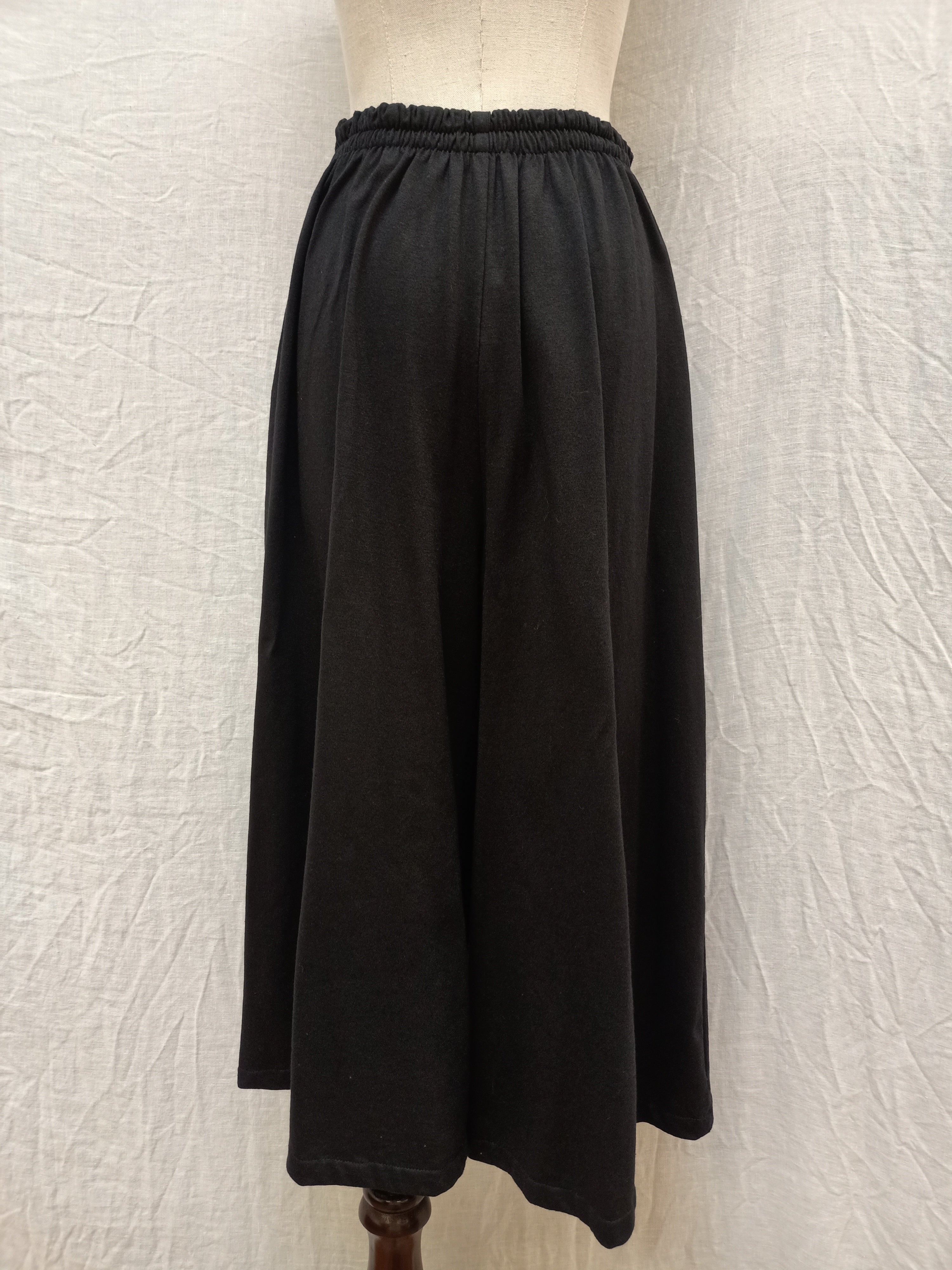 Retro Black Culotte Pants