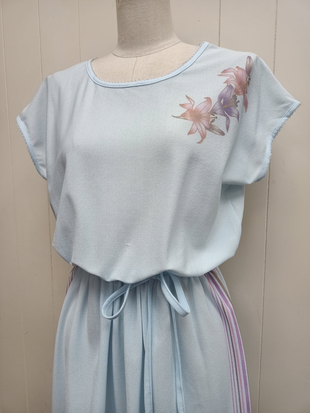 Vintage Lily Framed Dress
