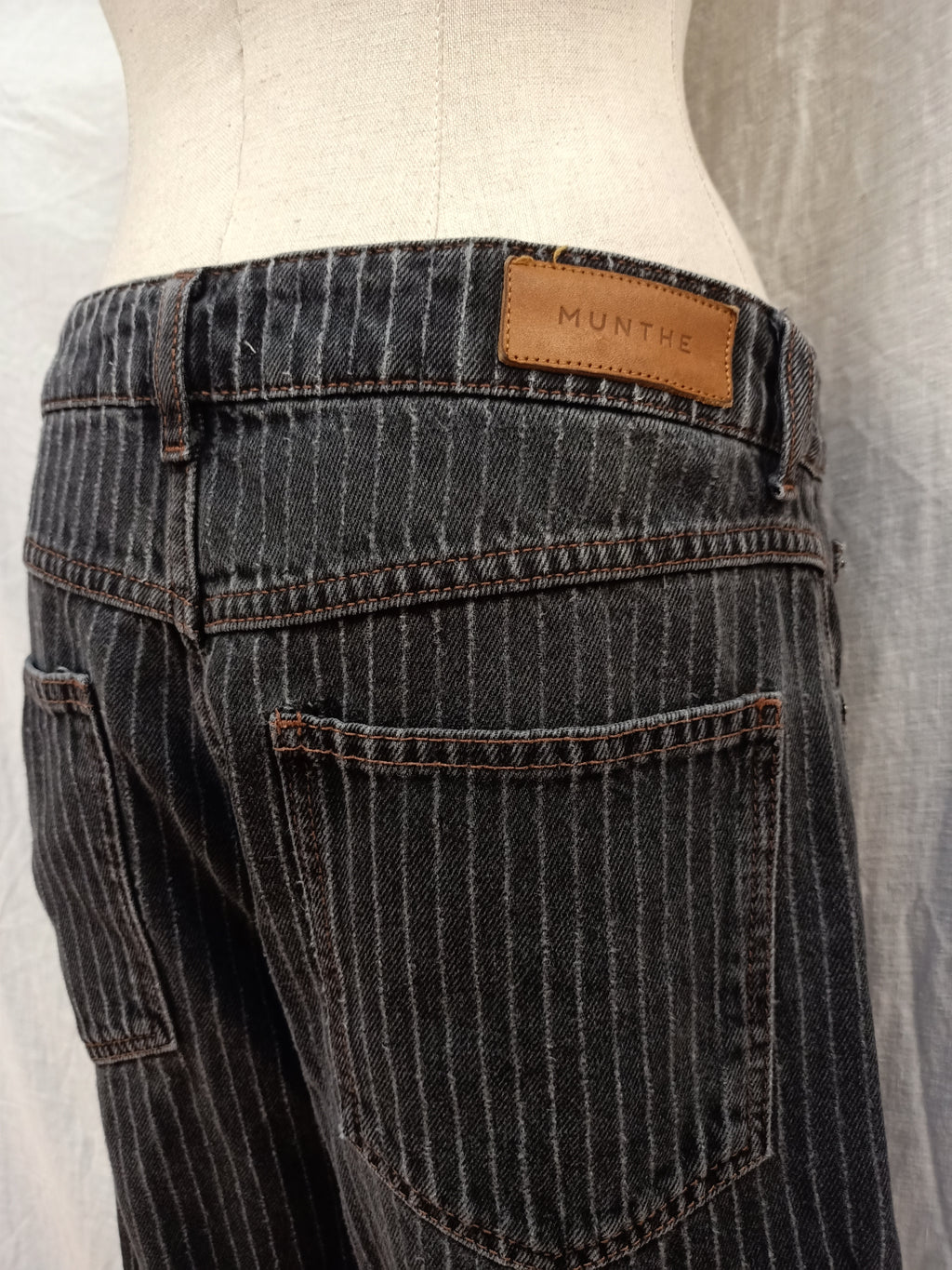 Munthe Striped Jeans