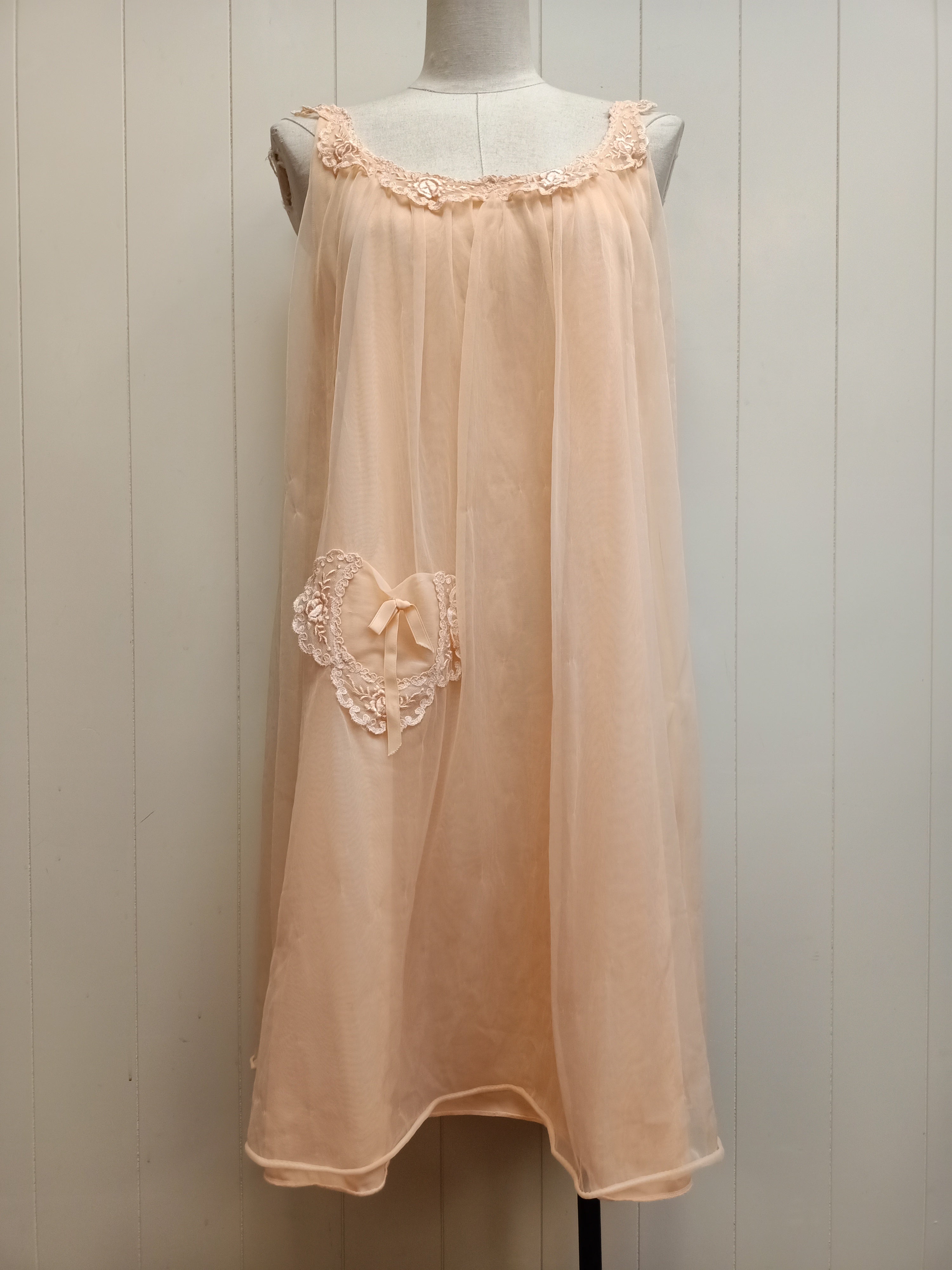 Vintage Starway Peach Nightie