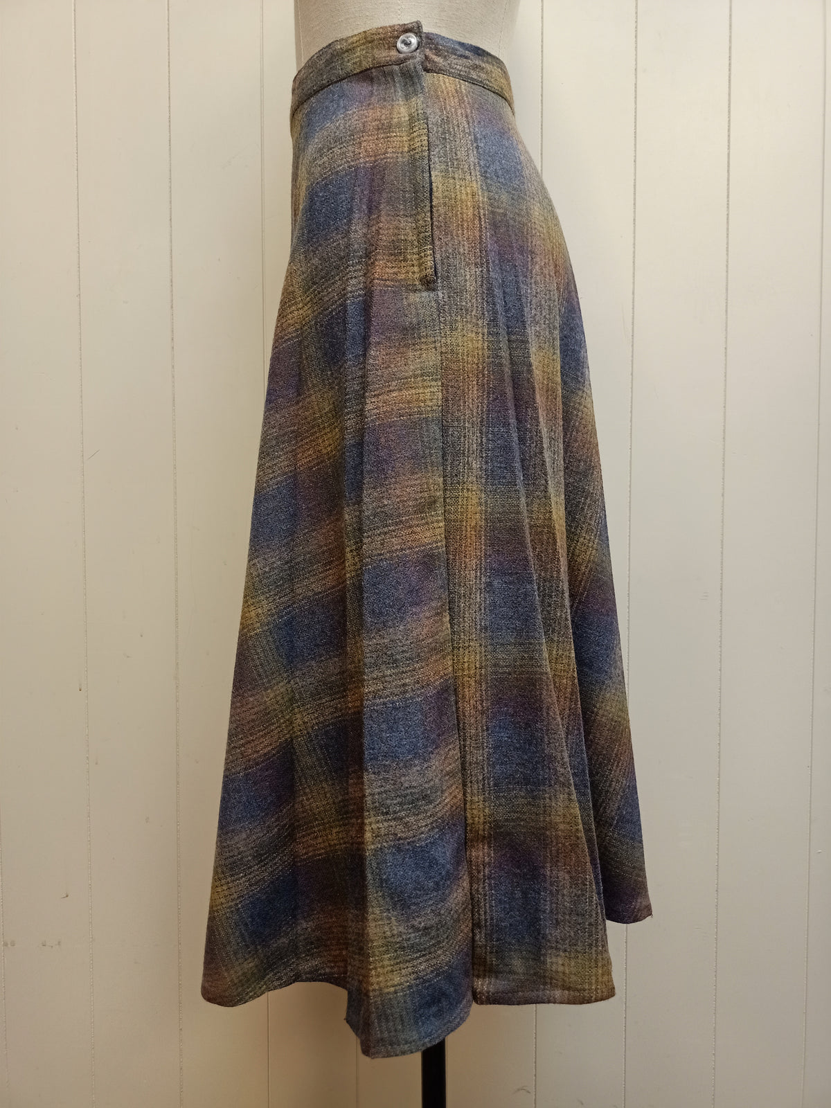 Vintage Plaid Pleated Skirt
