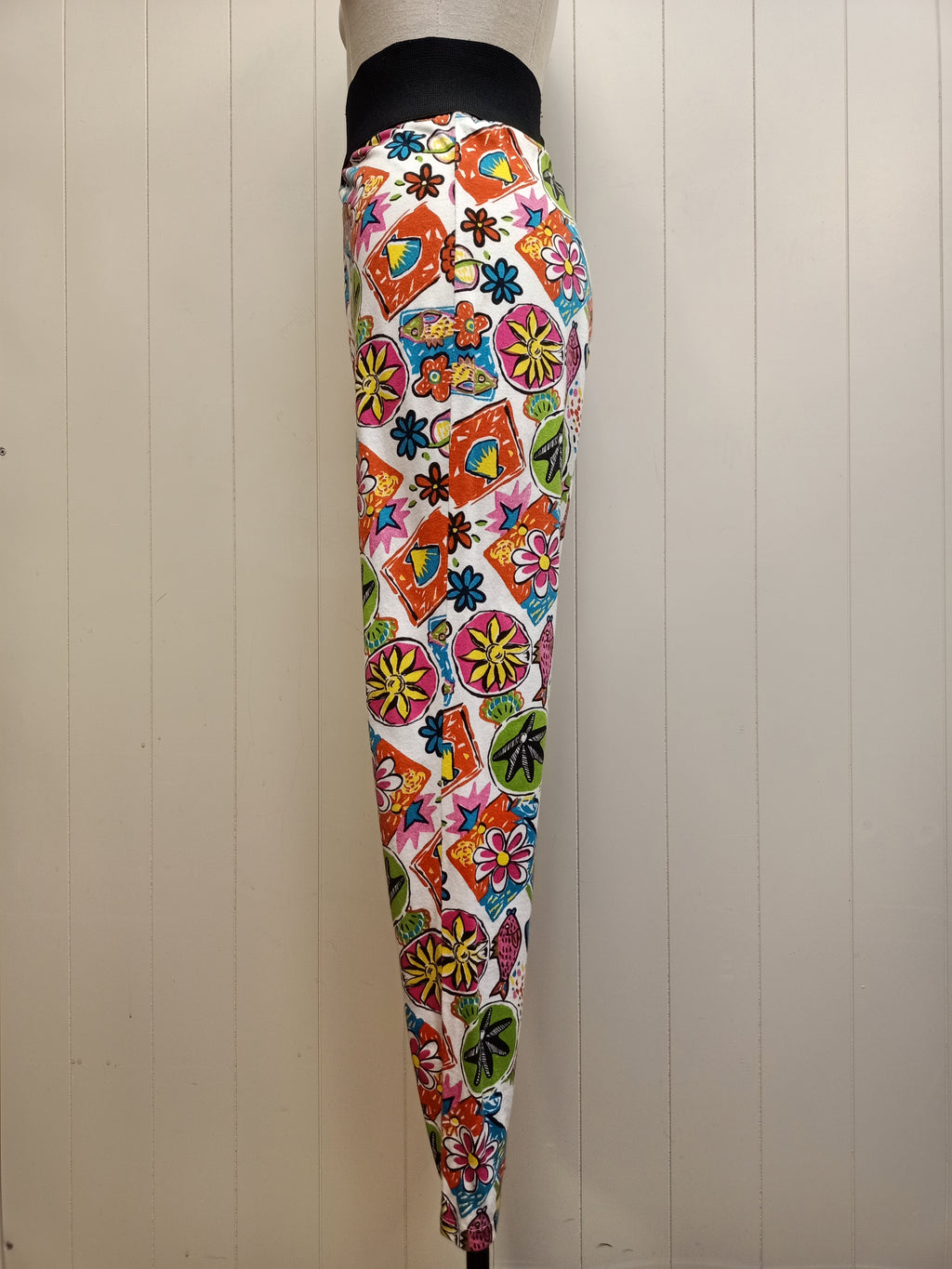Vintage Pop Art Leggings
