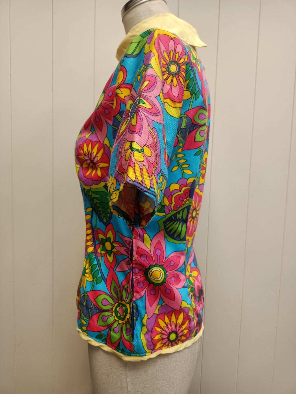 Vintage Flower Power Shirt