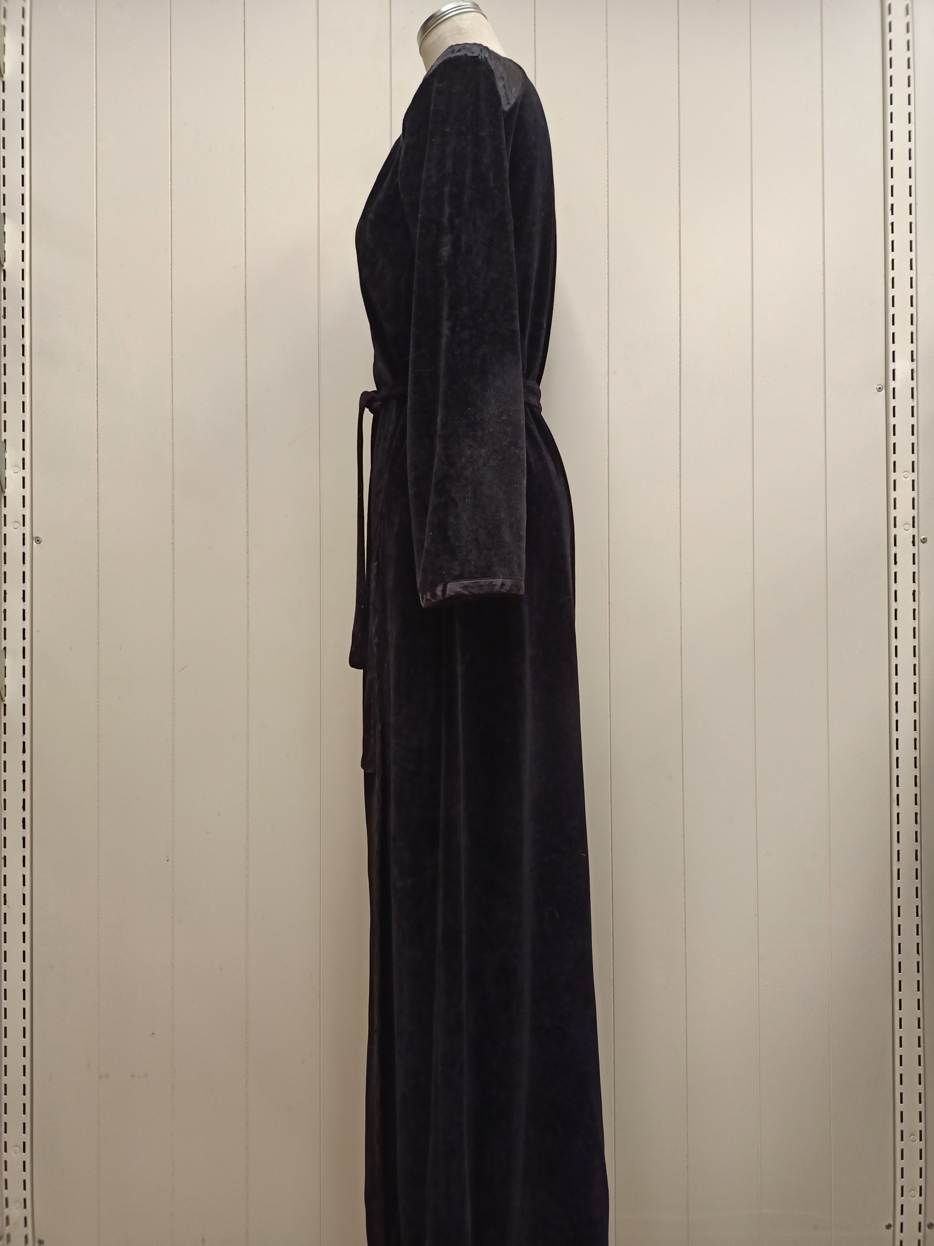 Vintage Je T'Aime Velvet Robe