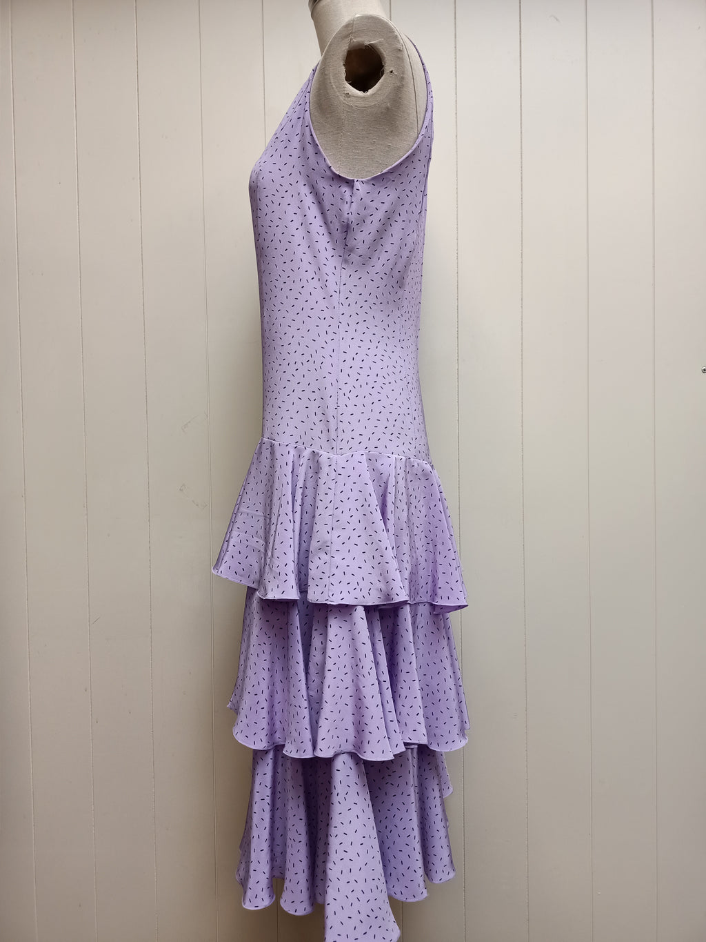 Vintage Queen's Purple Ruffle Dress
