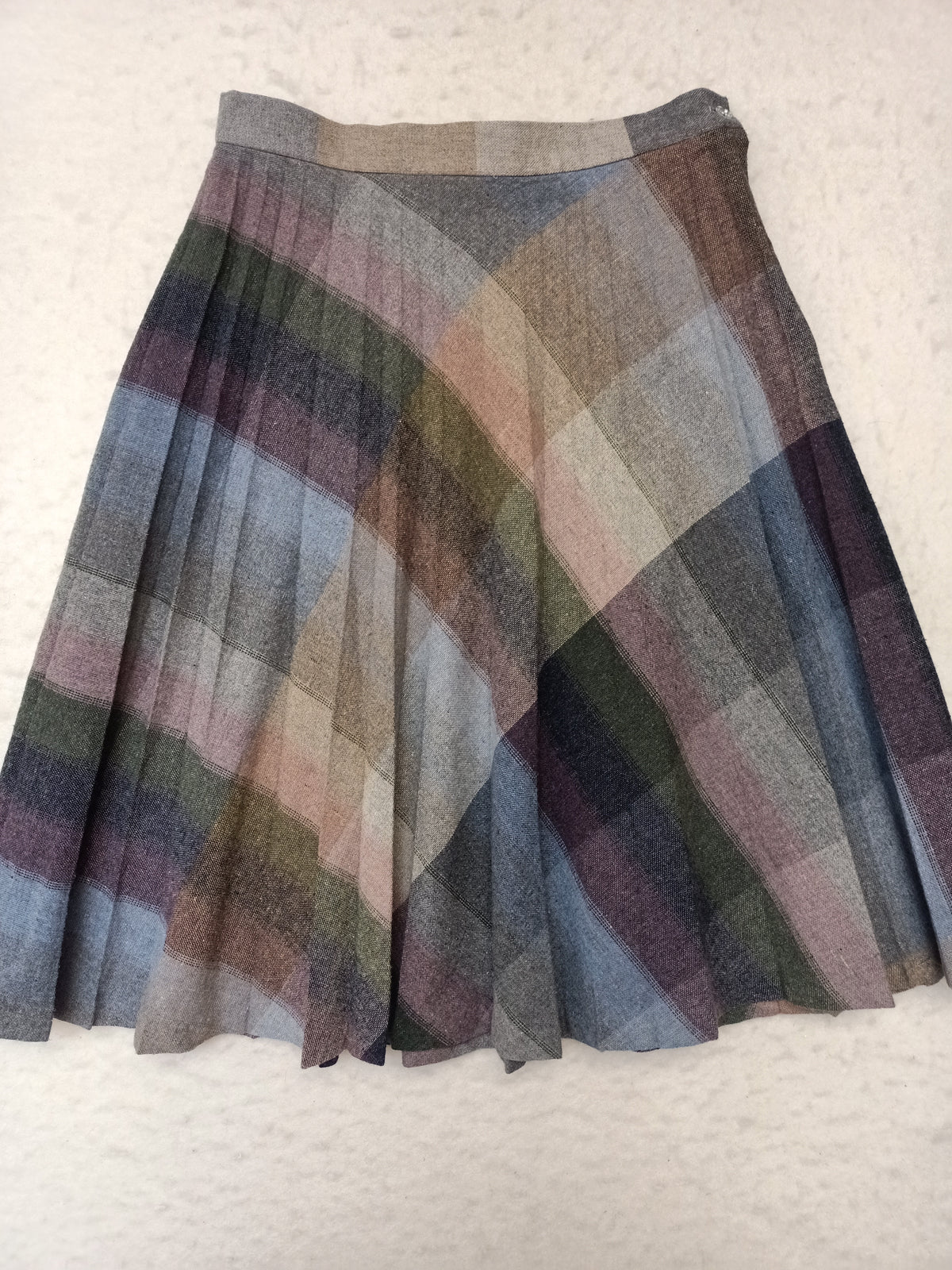 Vintage Bonds The Knitmaker Plaid Skirt