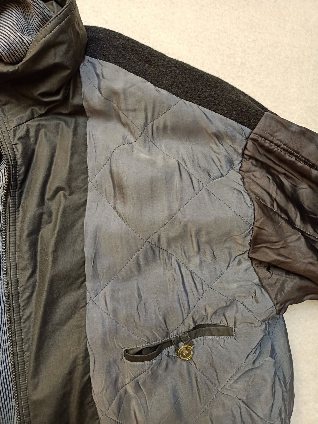 Moment Heavy Duty Raincoat