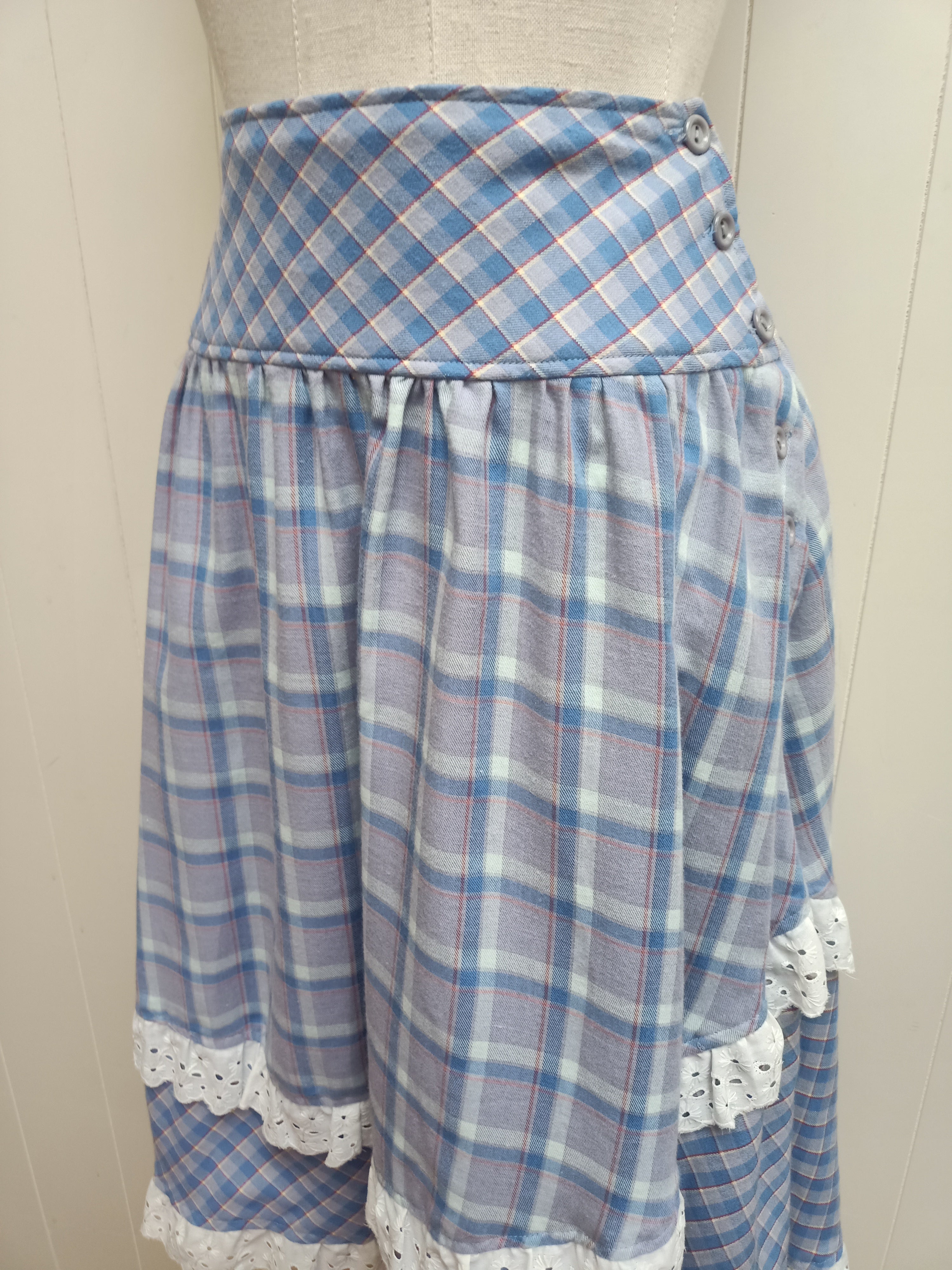 Vintage Cue Plaid Ruffle Skirt
