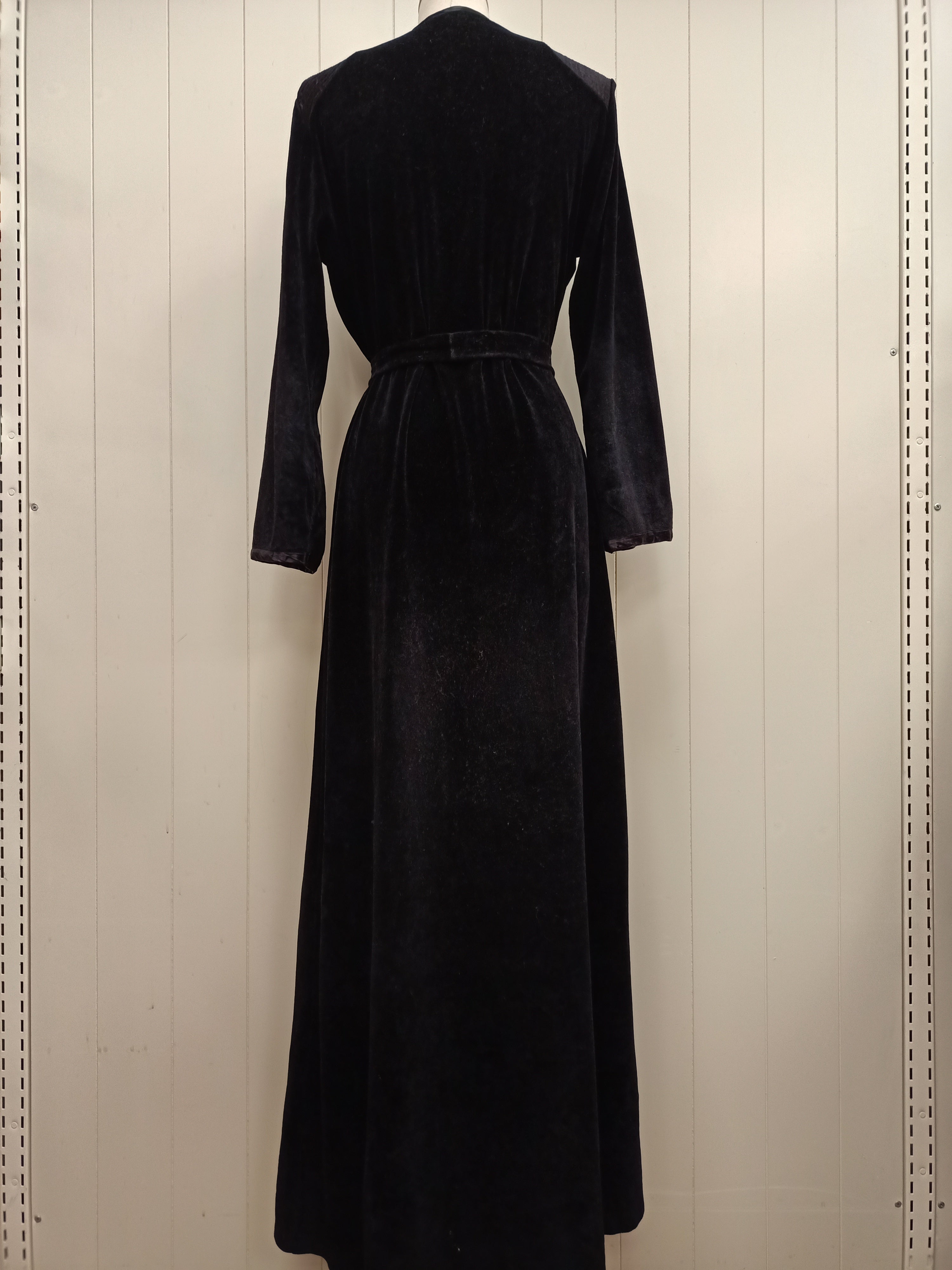 Vintage Je T'Aime Velvet Robe