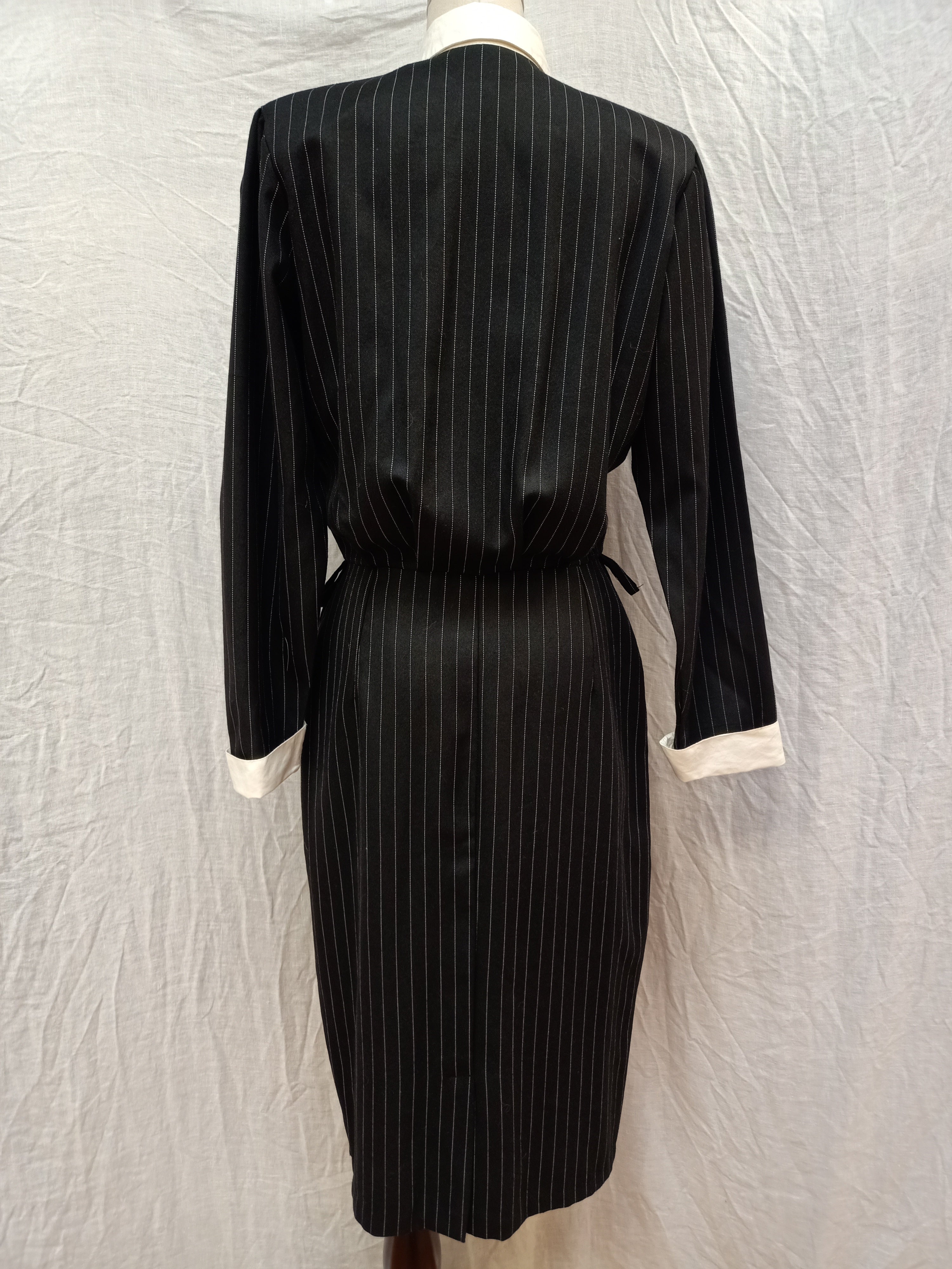 Vintage Want Clothing Dress