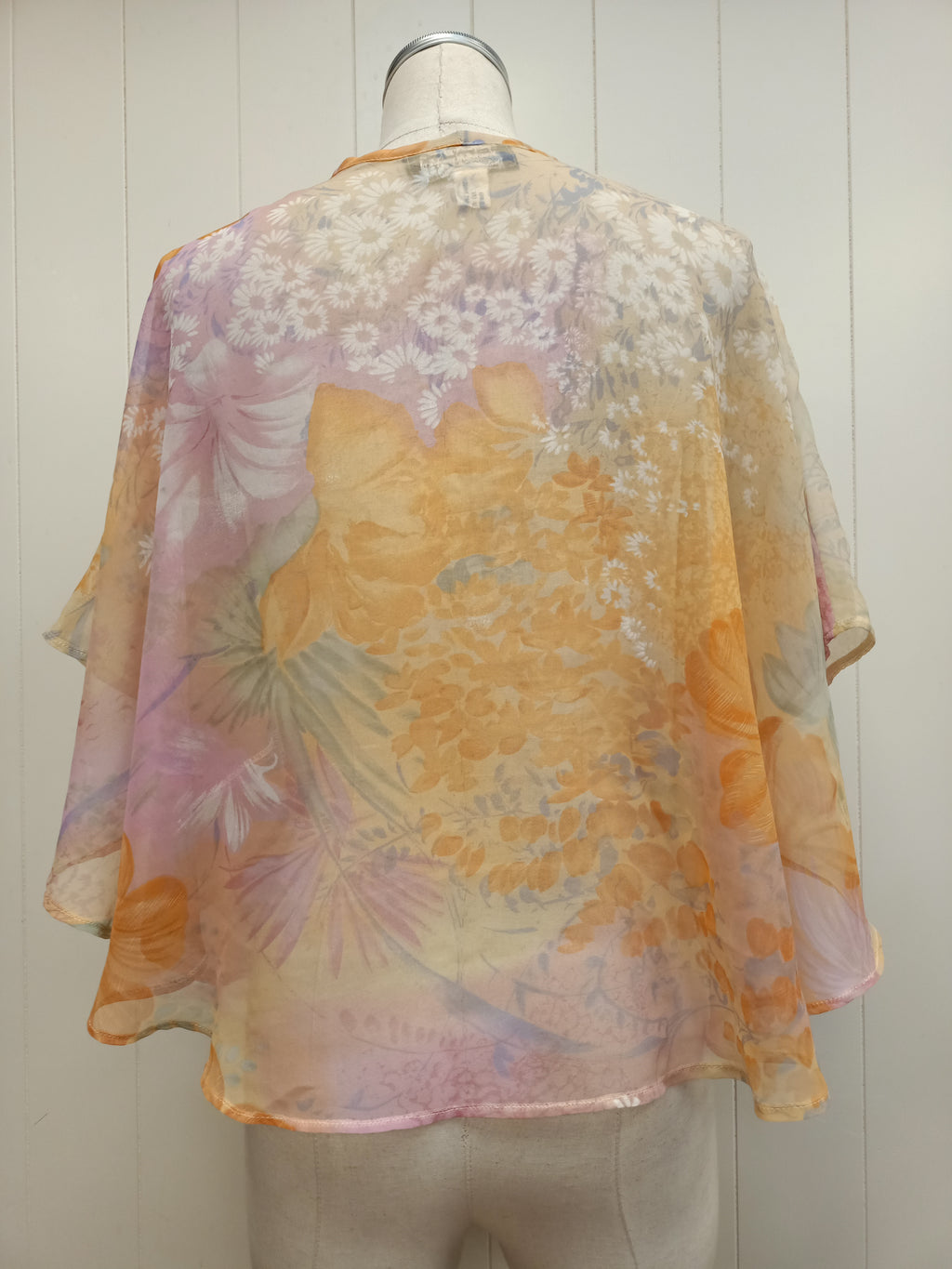 Vintage The Forum Cape