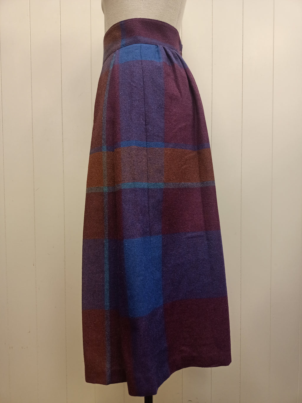 Vintage Earlybird Plaid Skirt