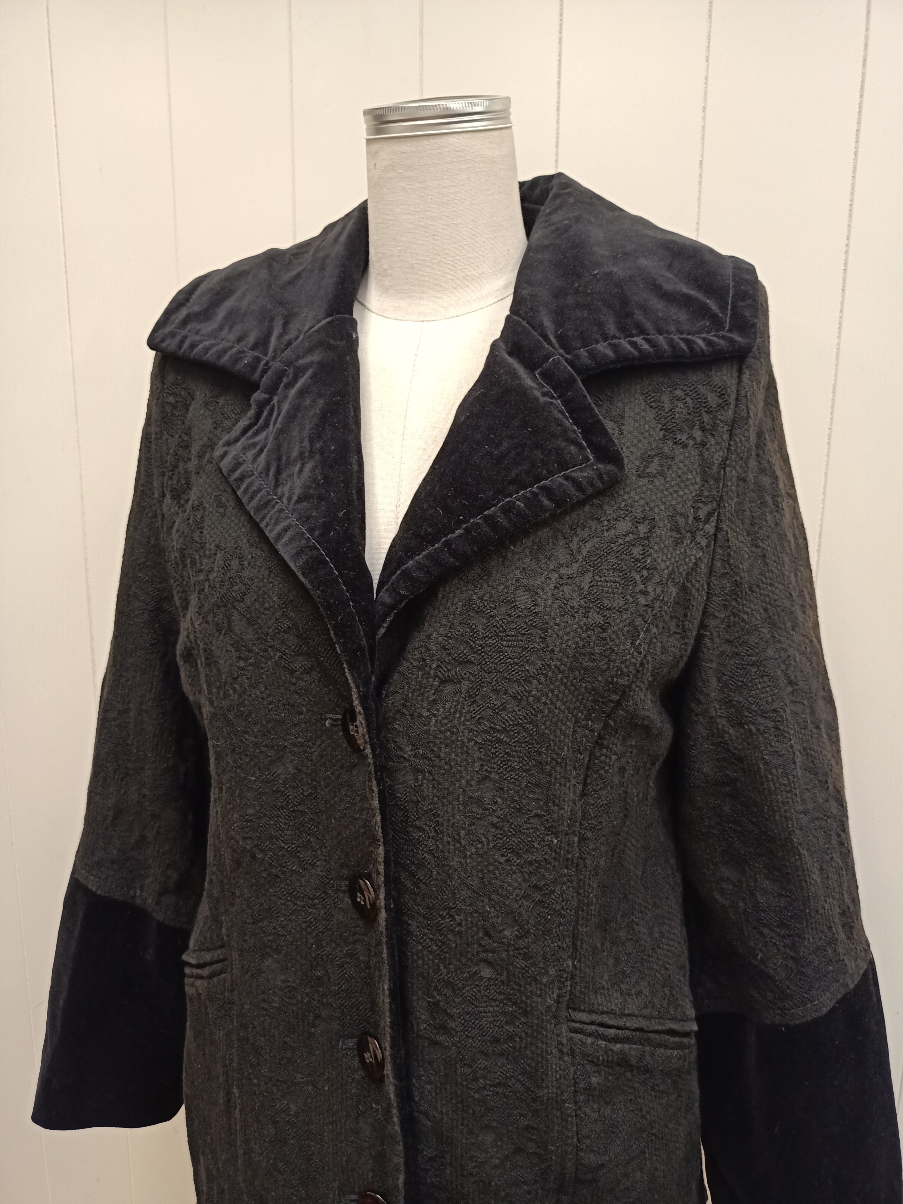 Retro Cladcat Velvet & Jacquard Jacket