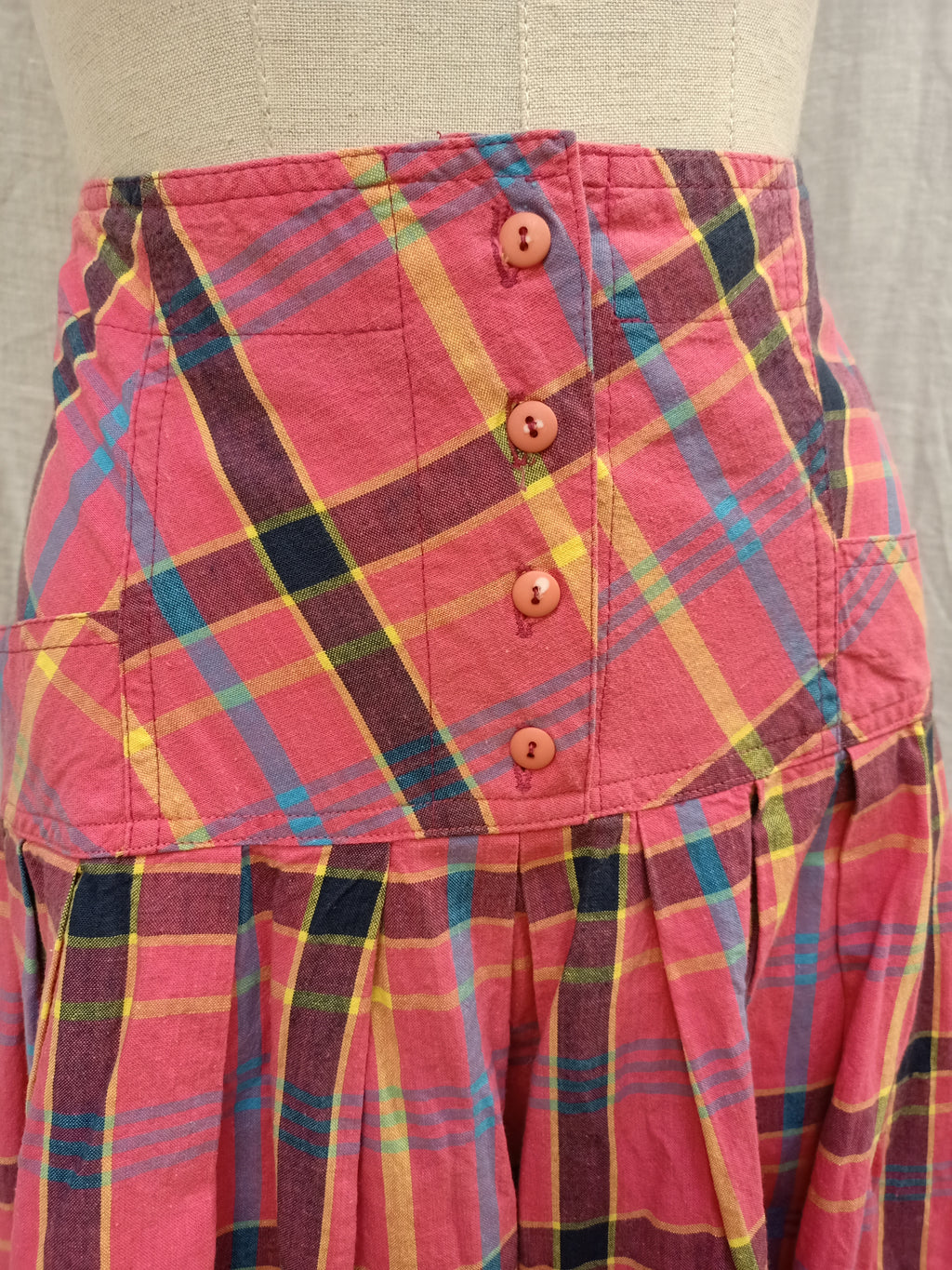 Vintage Kiss Checkered Skirt