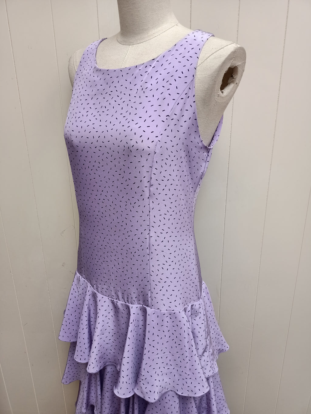 Vintage Queen's Purple Ruffle Dress