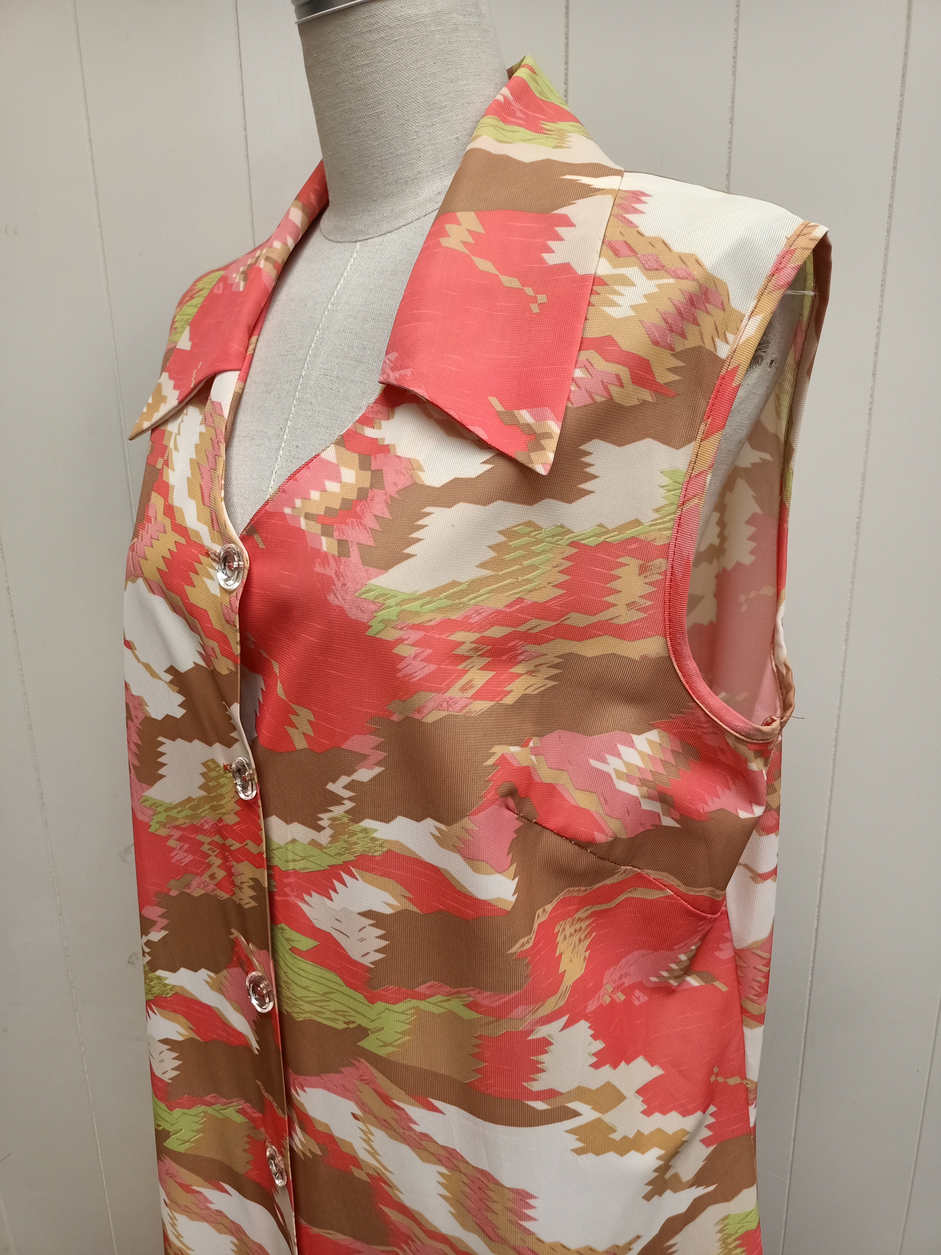 Vintage Dawn Coral Dress