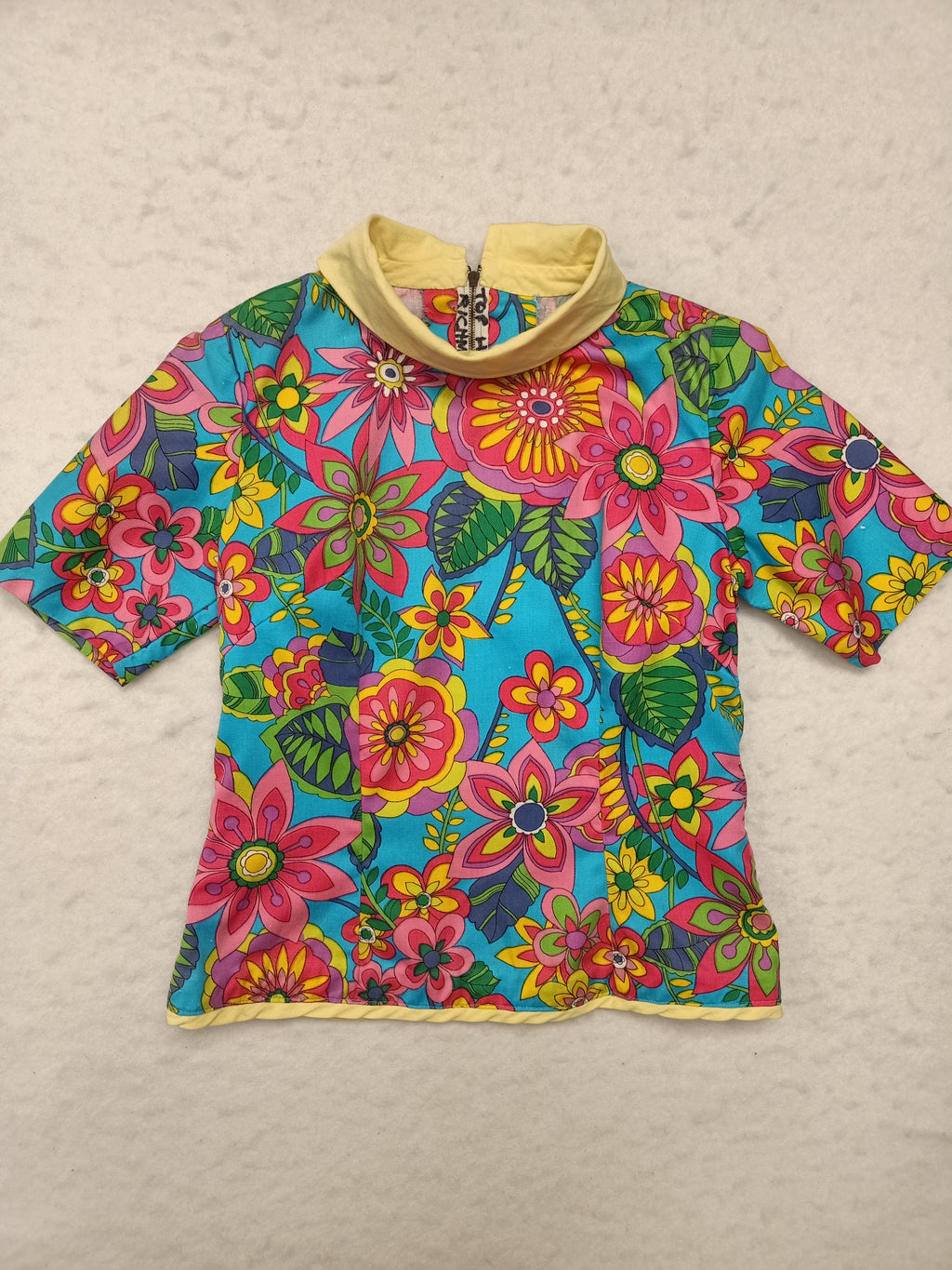 Vintage Flower Power Shirt