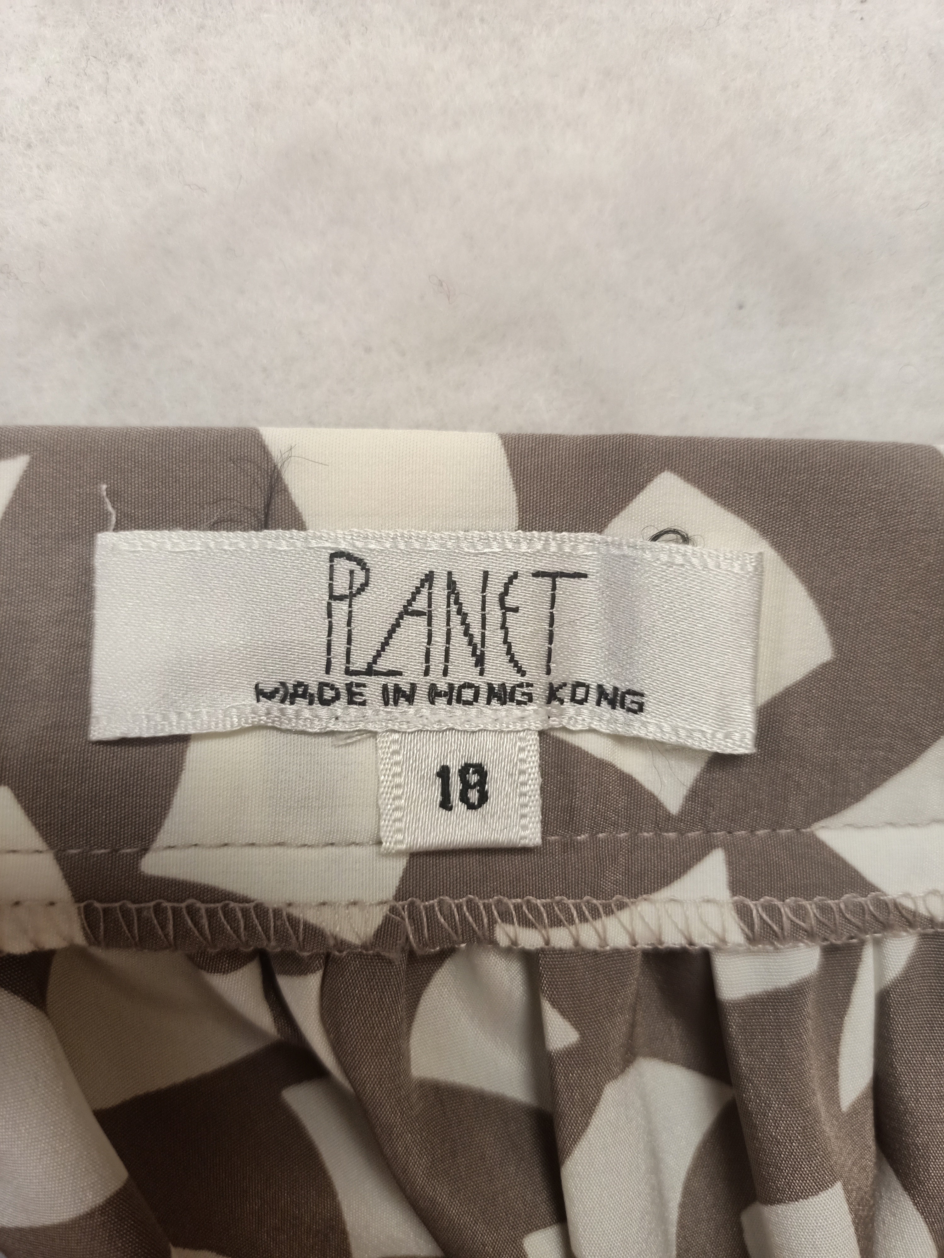 Retro Planet Abstract Square Skirt