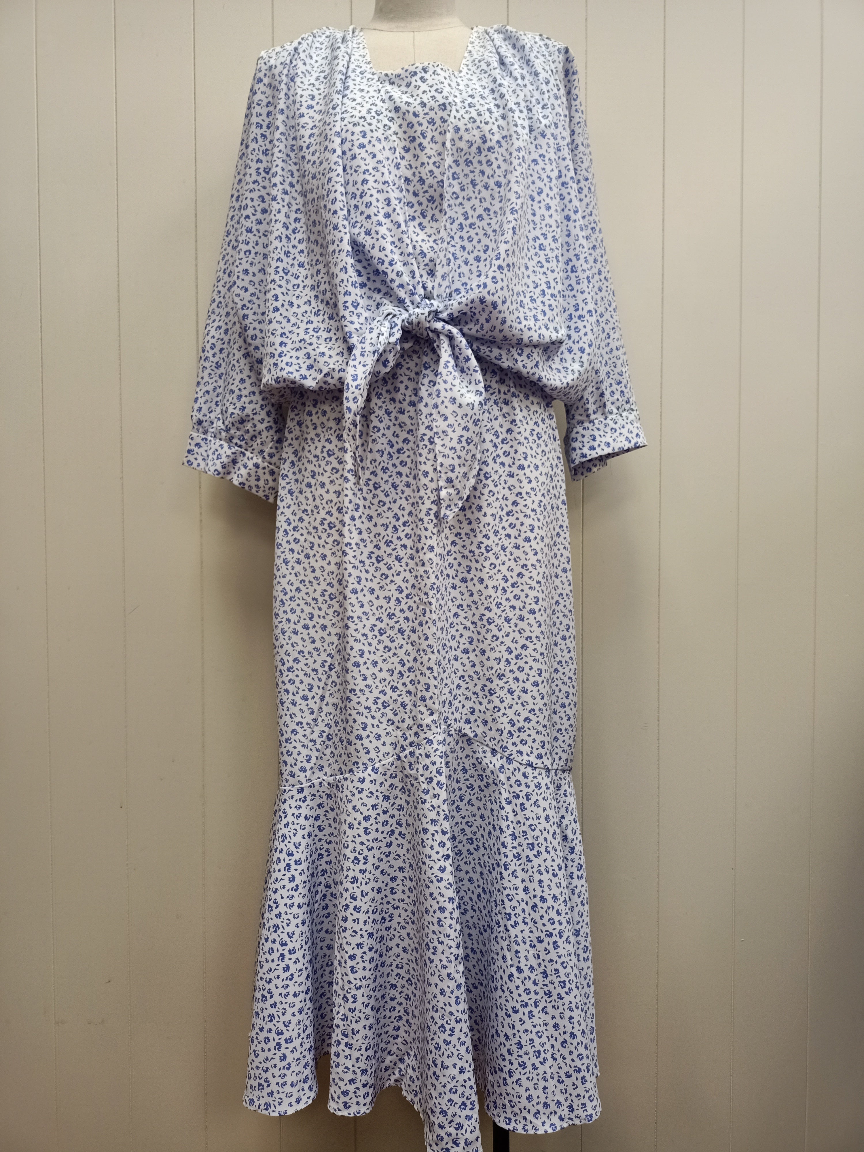Vintage Anthony Richards Tie Front Dress