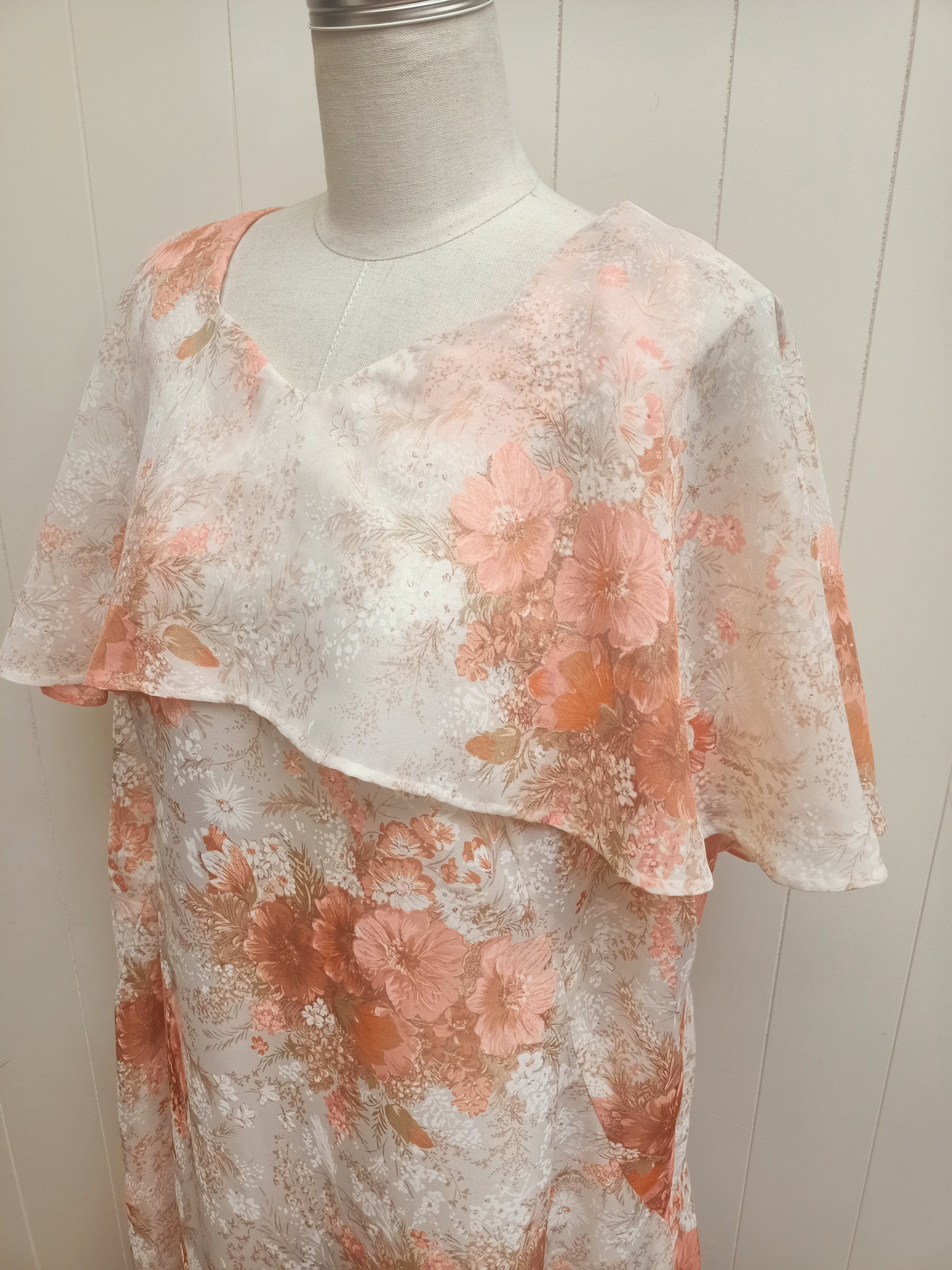 Vintage Peach Floral Chiffon Dress