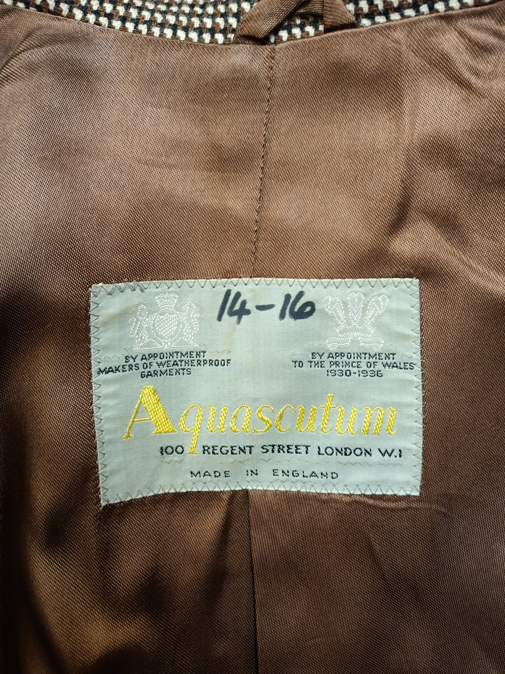 Vintage Aquascutum Cape