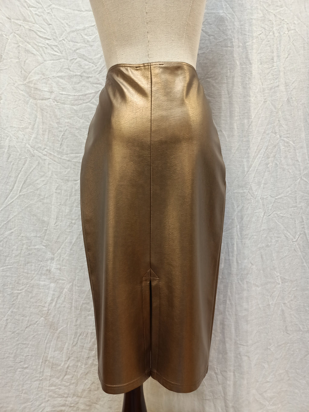 David Pond Faux Leather Skirt