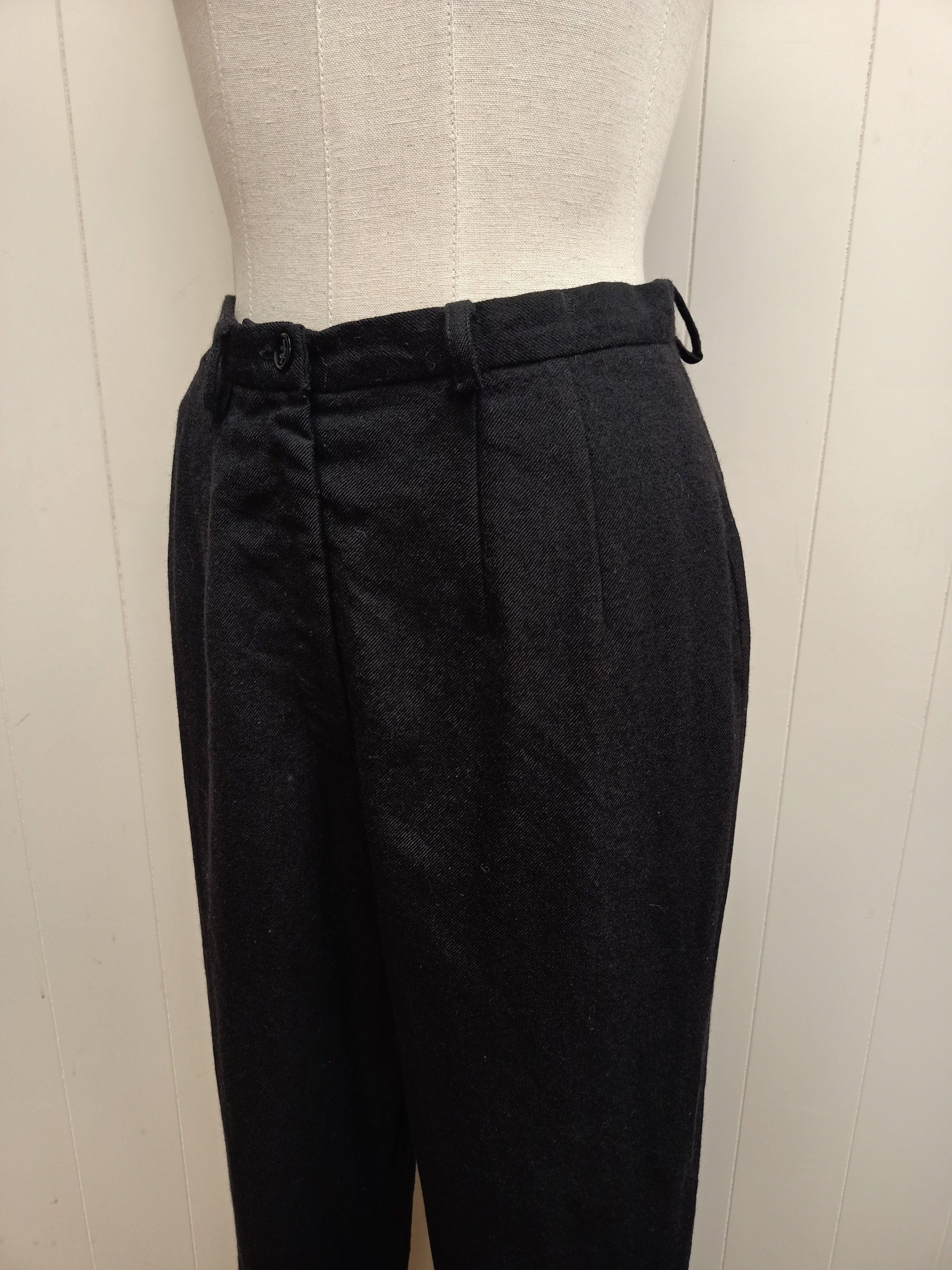 Wool Black Capri Pants