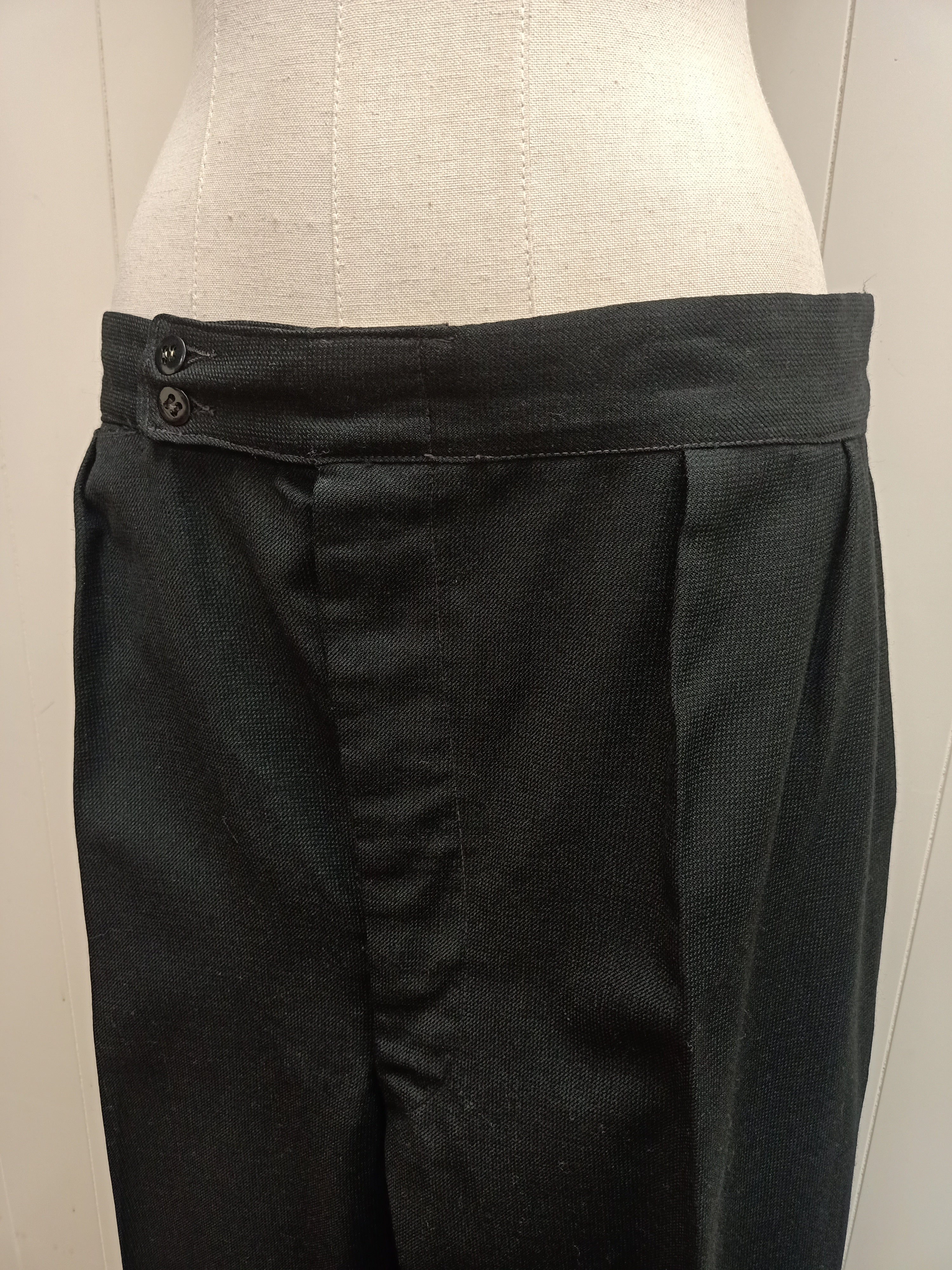 Vintage Mens Aranui Pants